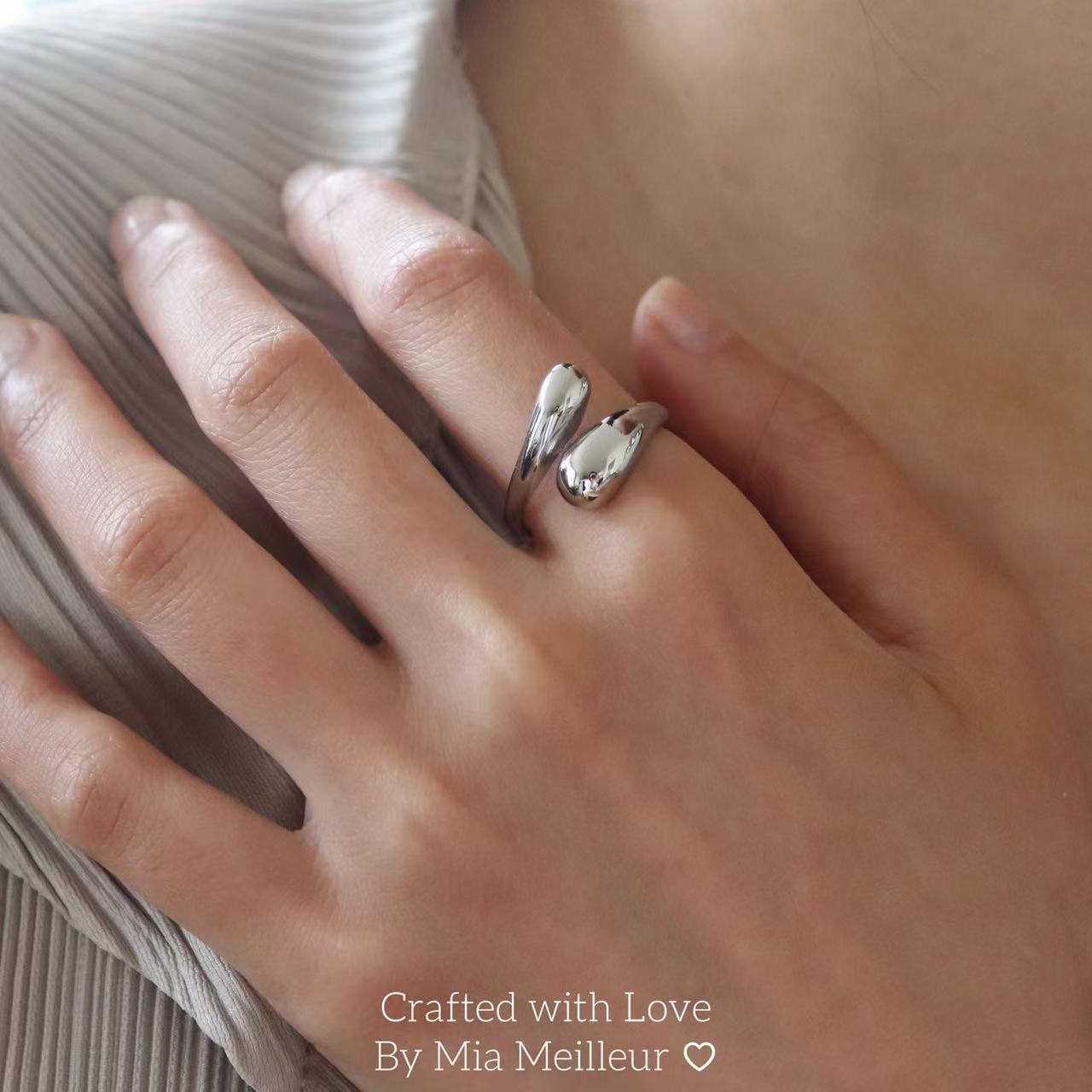 Modern Adjustable Teardrop Statement Ring MR168