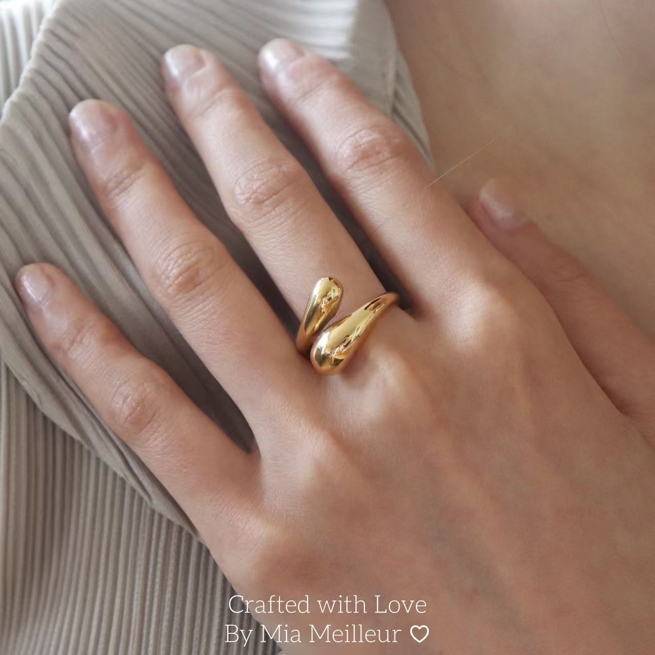 Modern Adjustable Teardrop Statement Ring MR168