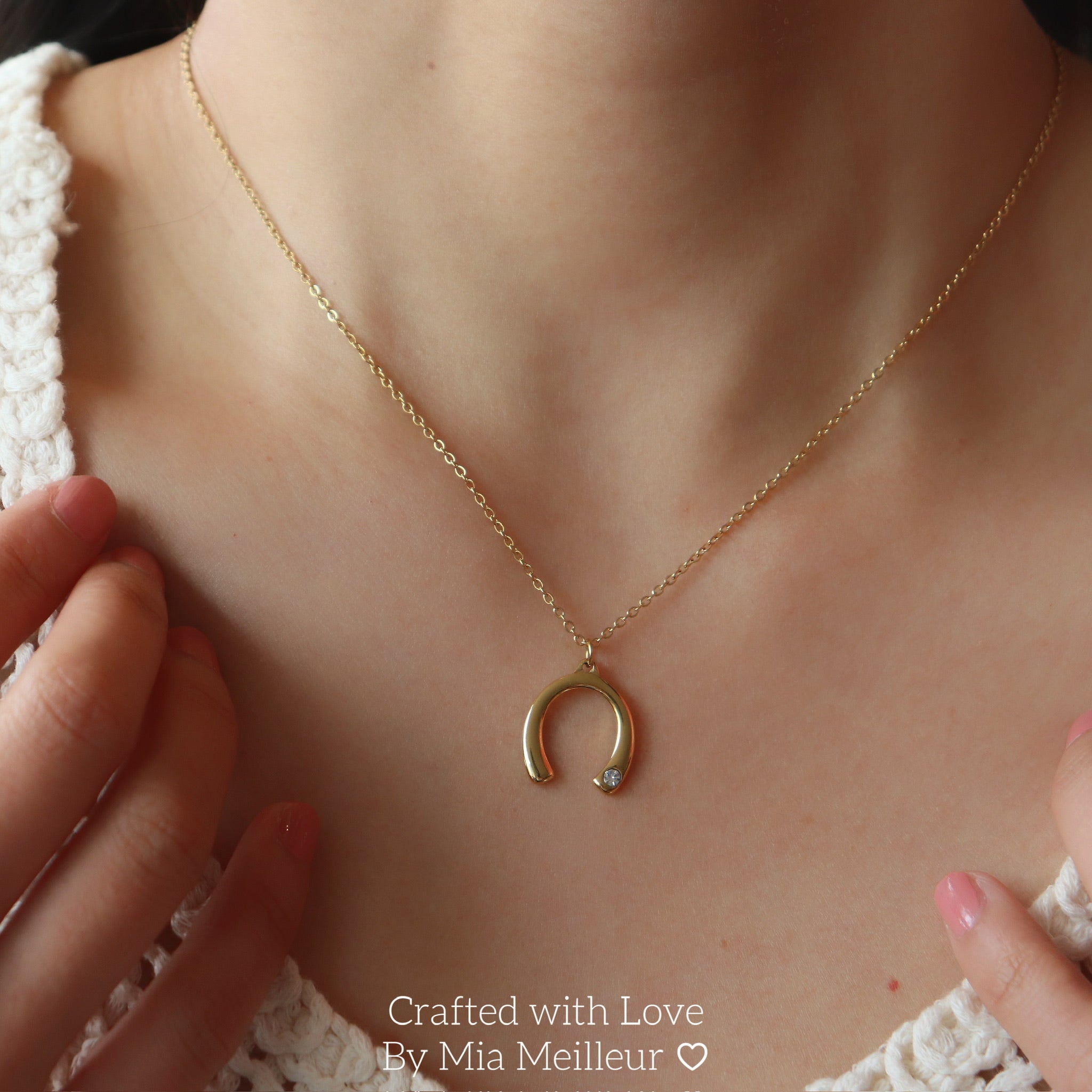 Minimalist Gold Necklace