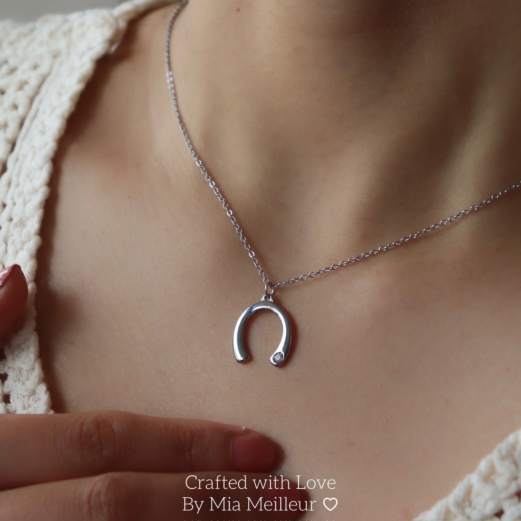 Minimalist Gold Necklace