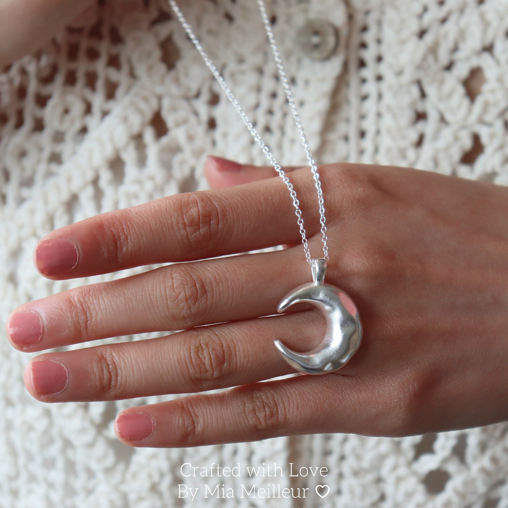 S925 Crescent Moon Necklace