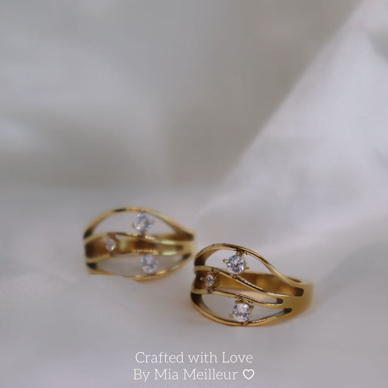 Gold Triple Stone Open Ring