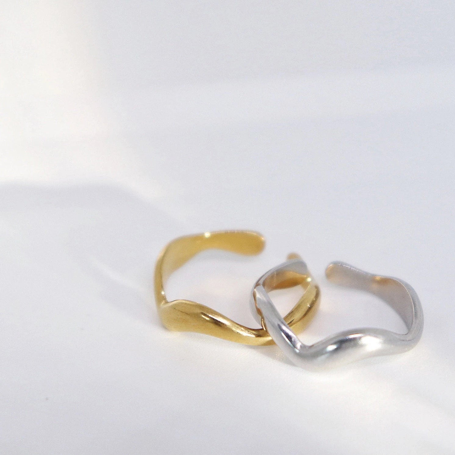 Minimalist Wave Ring, Stacking Ring
