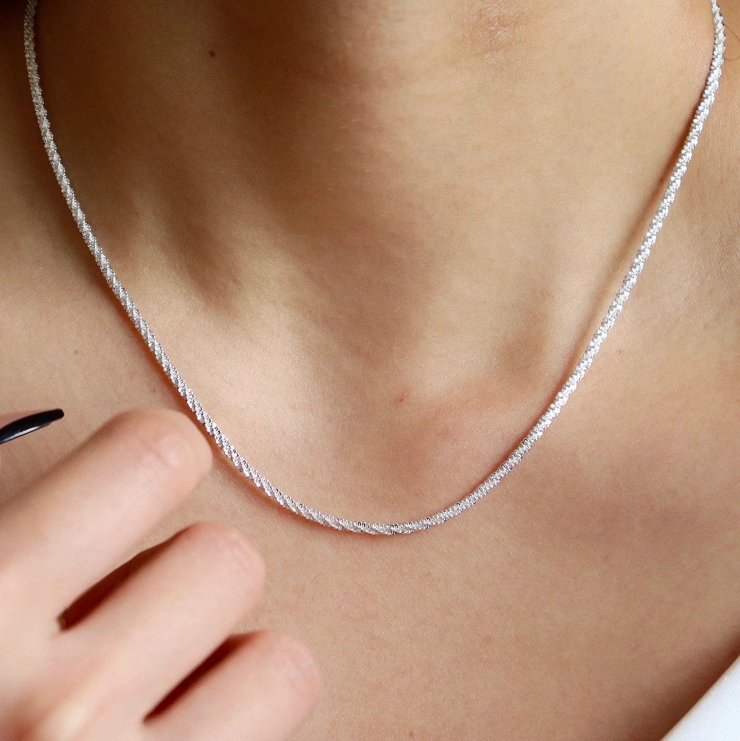 Minimalist Sparkle Glitter Necklace