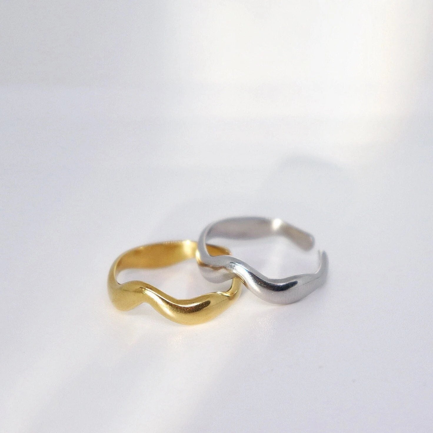 Minimalist Wave Ring, Stacking Ring