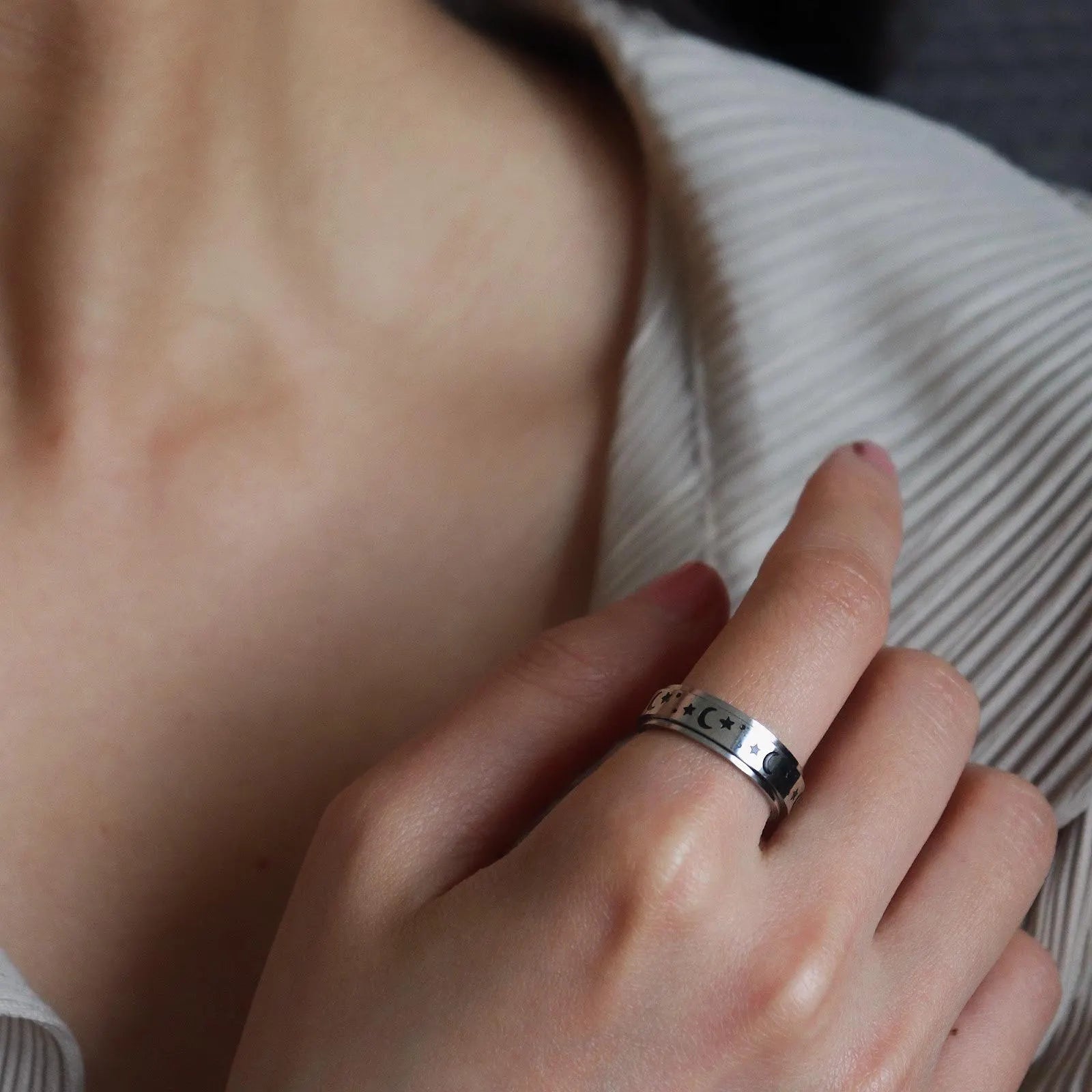 Moon and Stars Spinning Ring