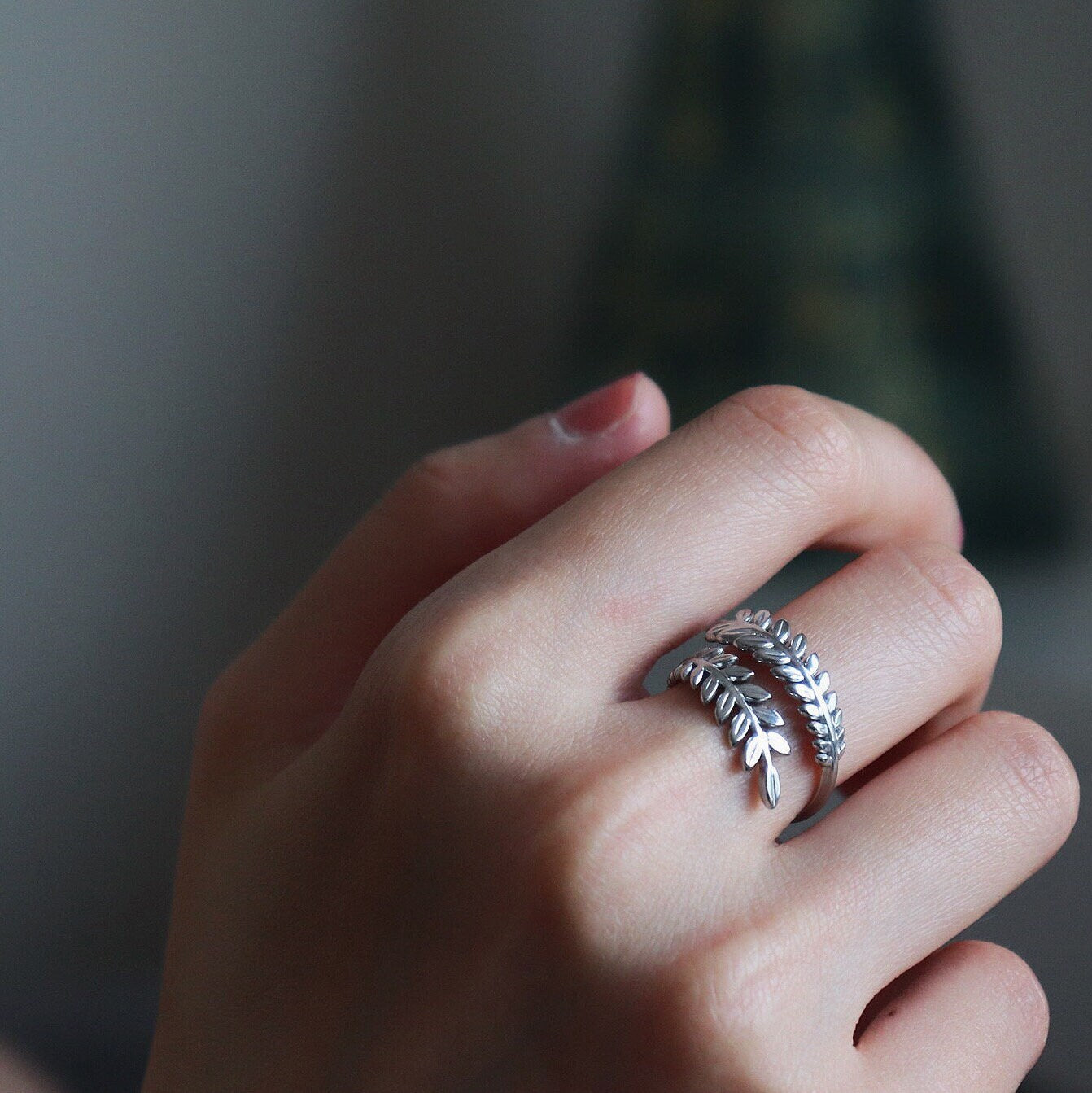 14K Solid Gold Olive Branch Leaf Ring