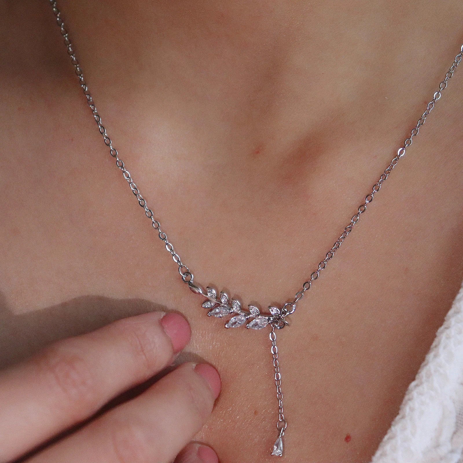 Dainty Leaf Pendant Necklace by Mia Meilleur