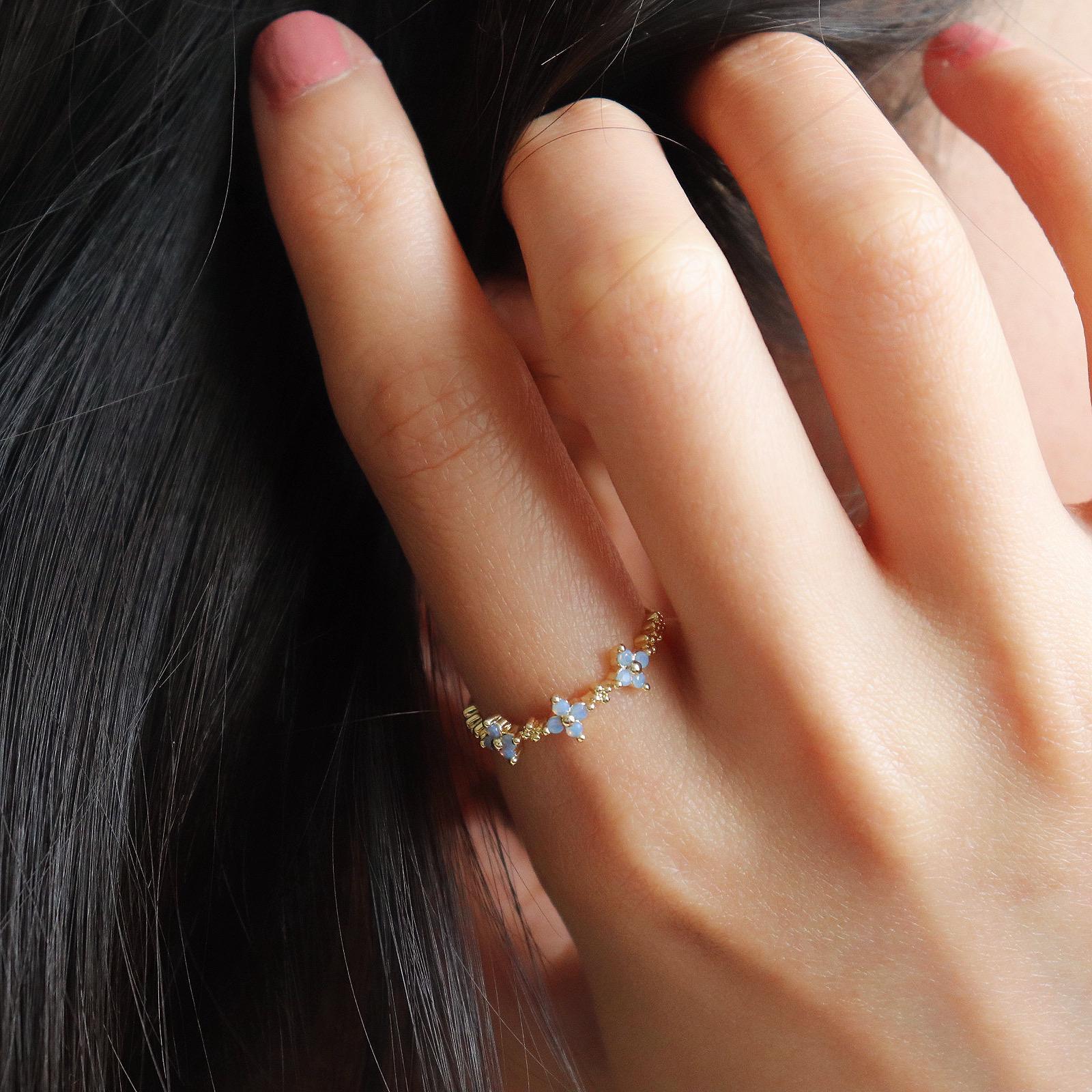 Dainty Flower Open Ring