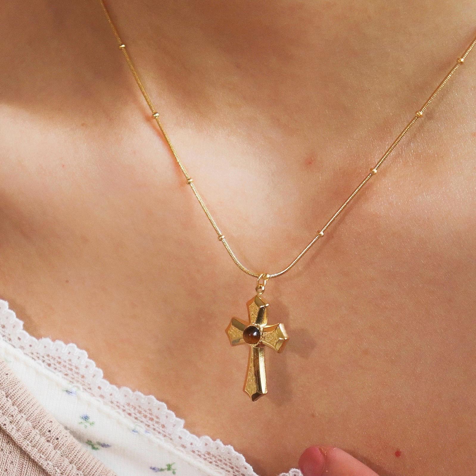 Tiger Eye Cross Pendant Necklace MN014