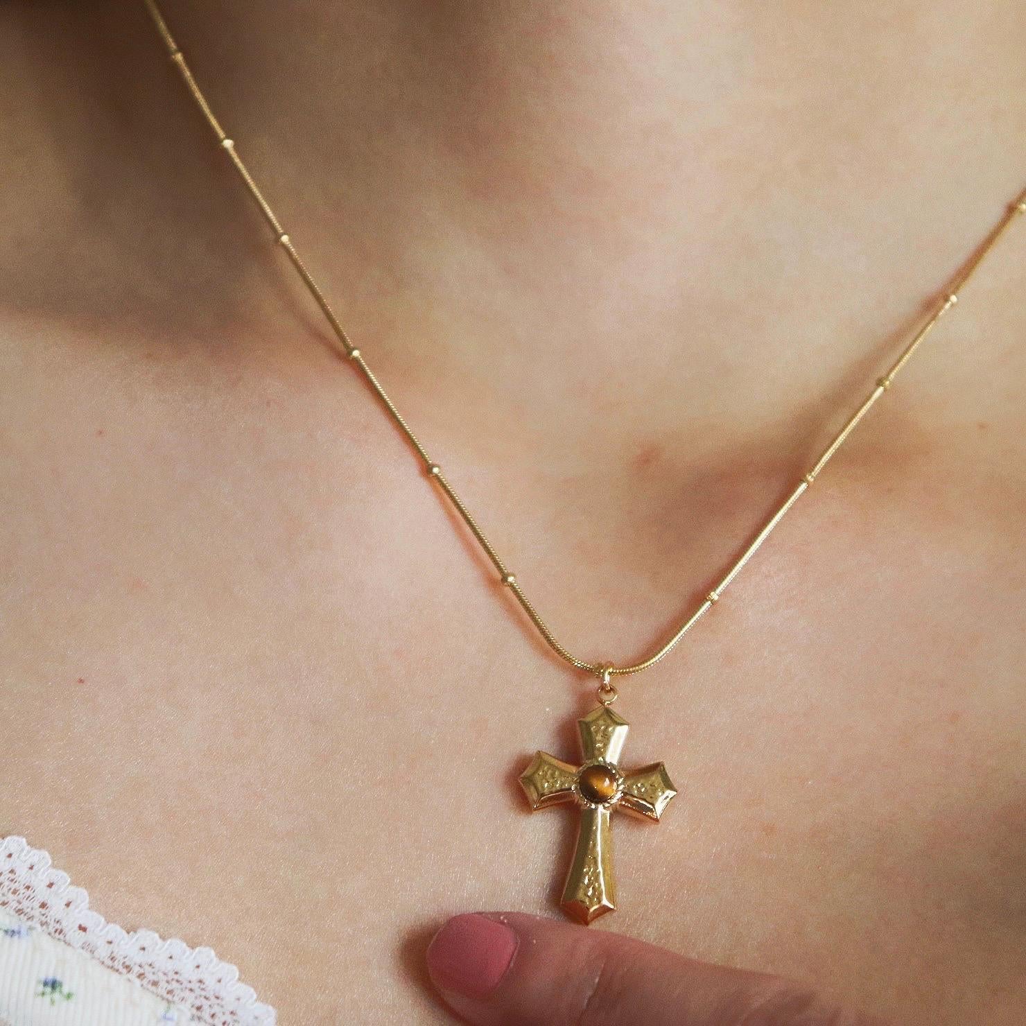 Tiger Eye Cross Pendant Necklace MN014