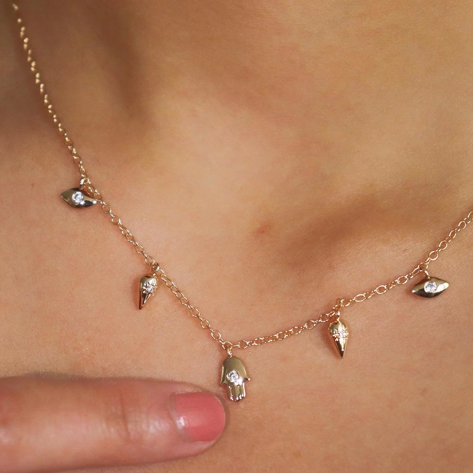 Minimalist Eye Charm Diamond Station Necklace