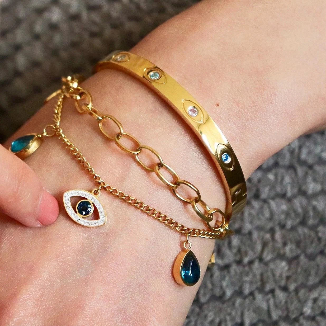 Blue Eye Charm Bracelet