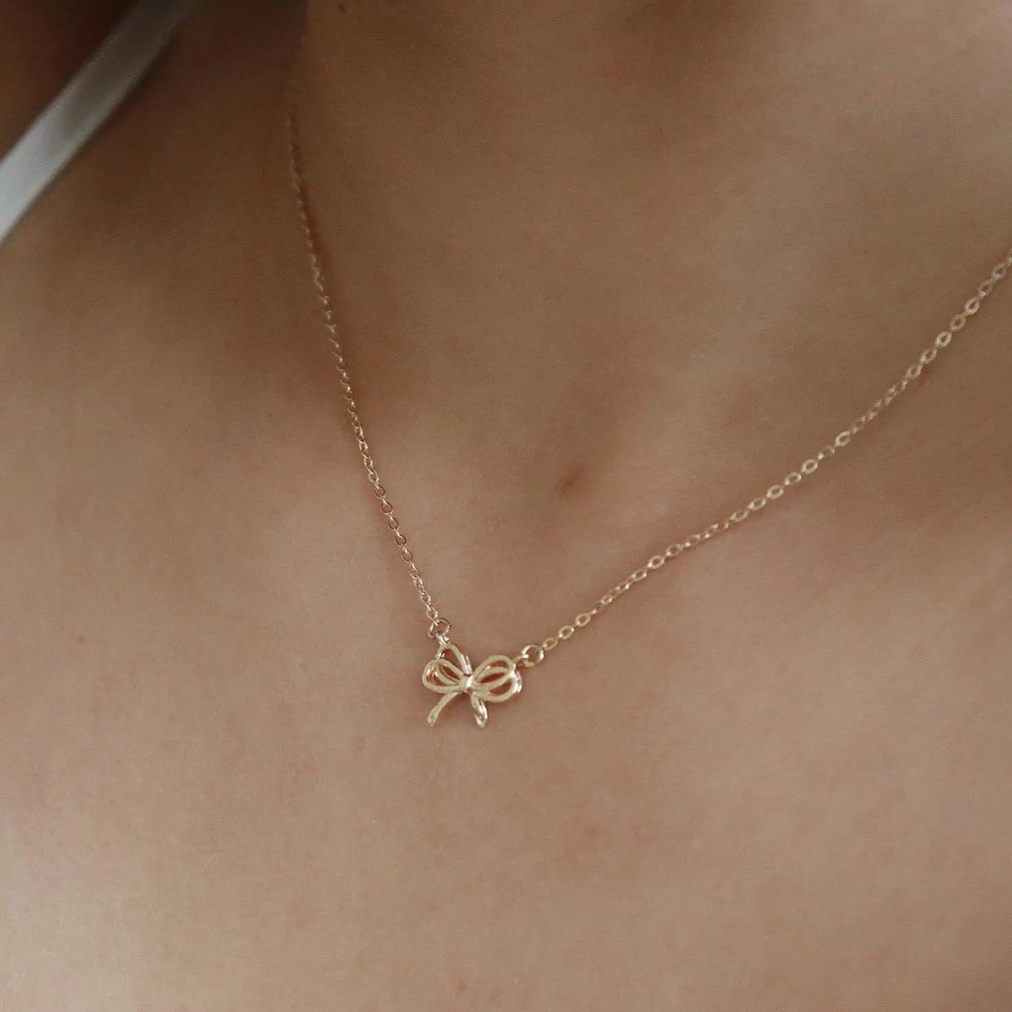 Minimalist Bow Necklace