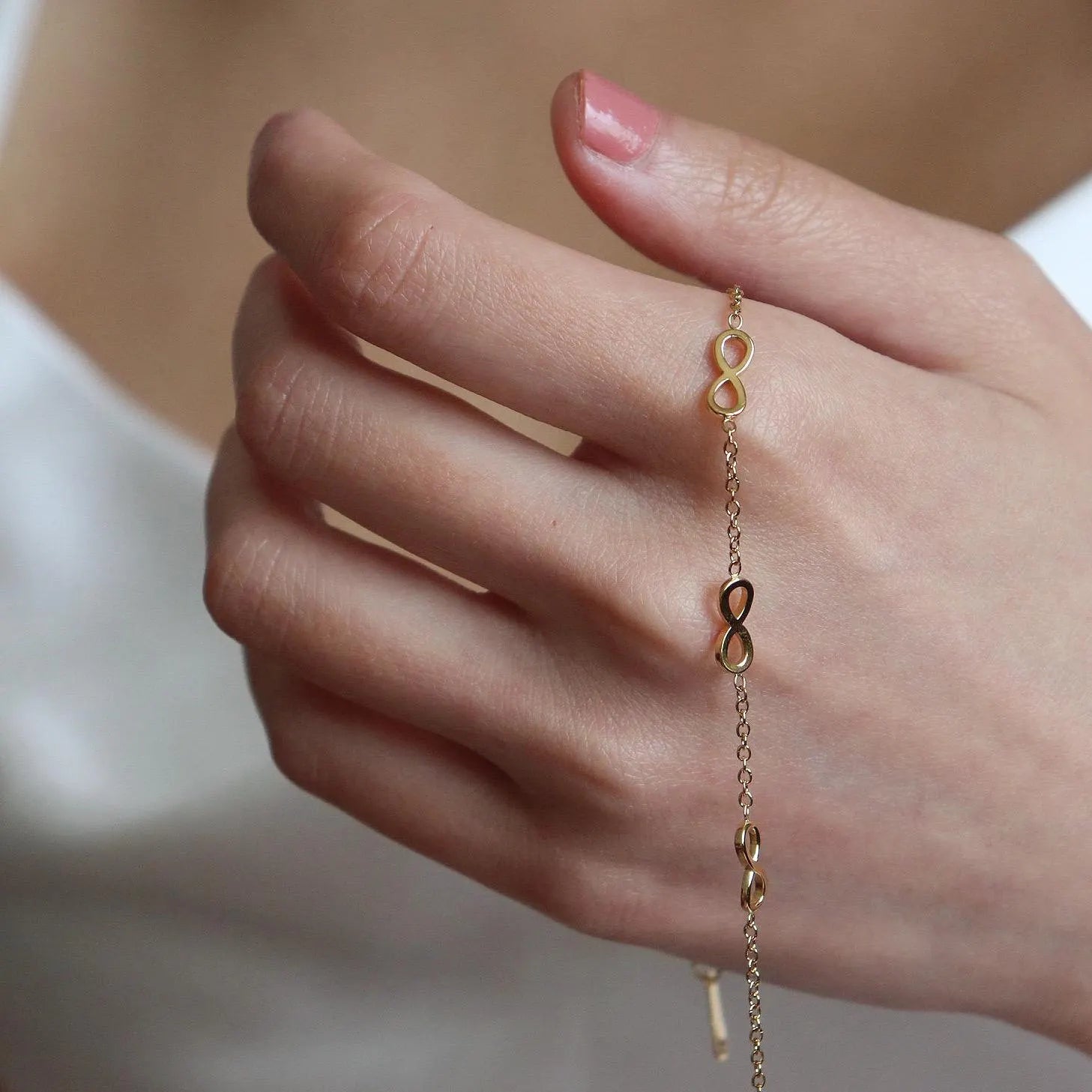 Dainty Infinity Bracelet