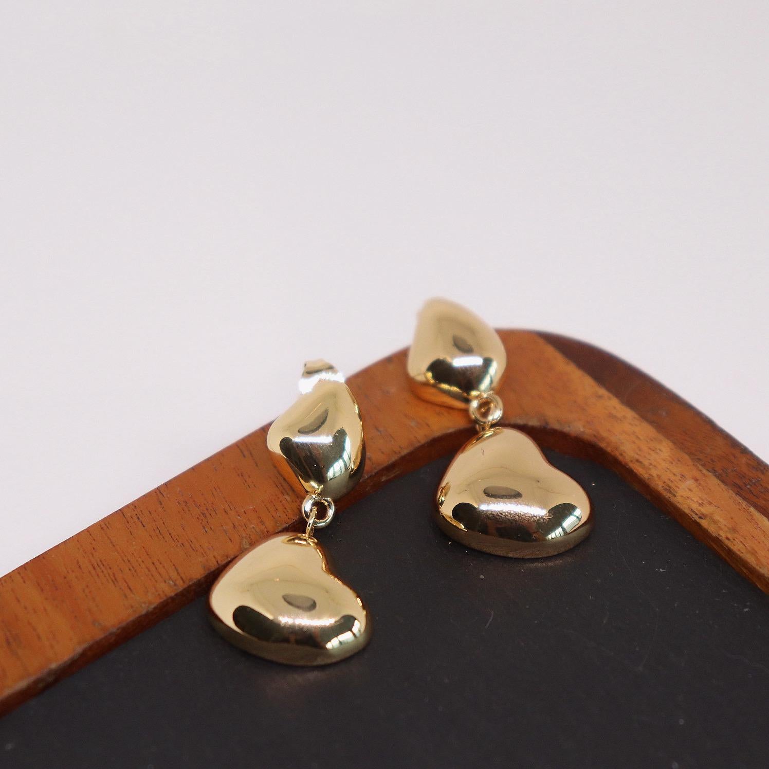 Dangling Heart Drop Earrings