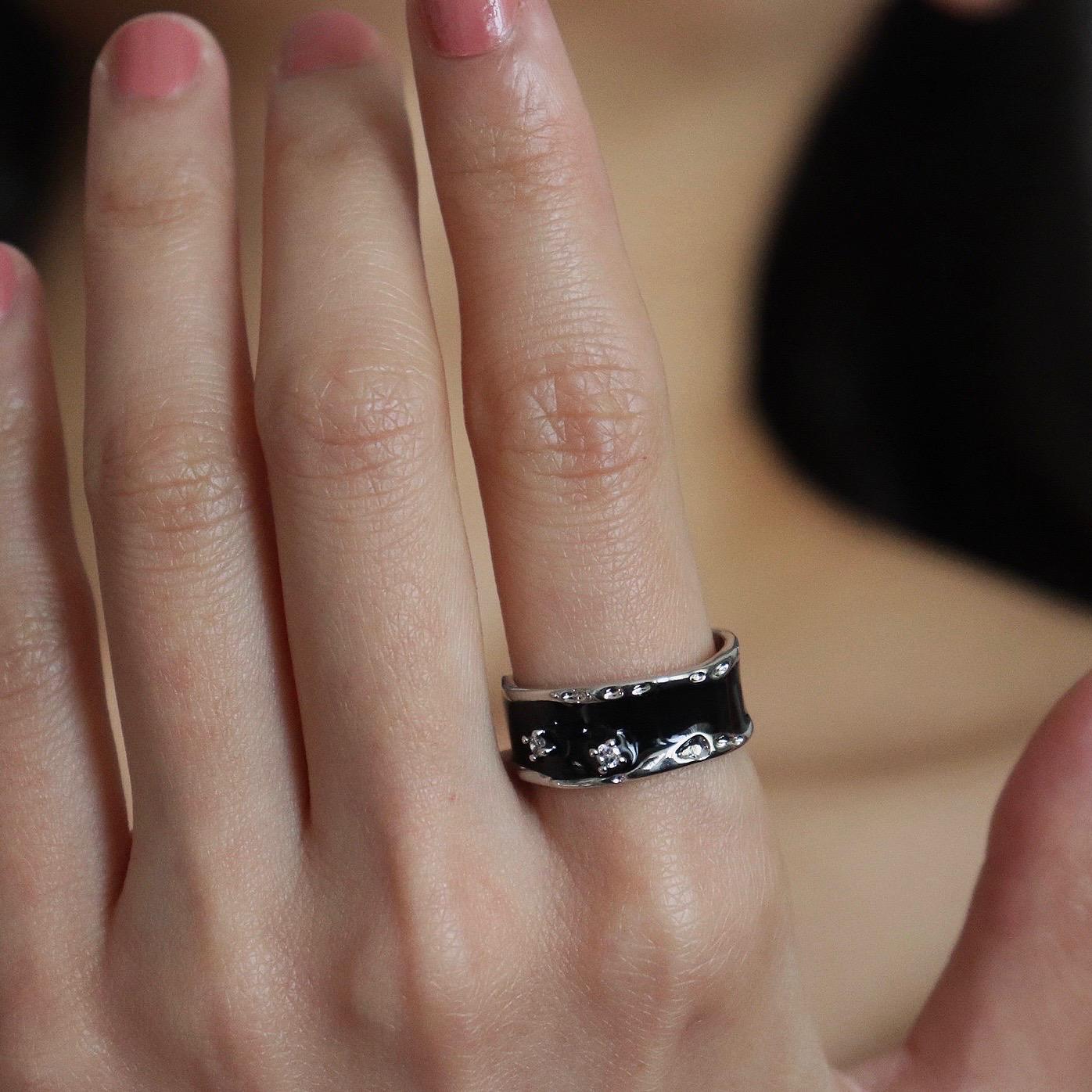 Dripping Liquid Enamel Band Ring