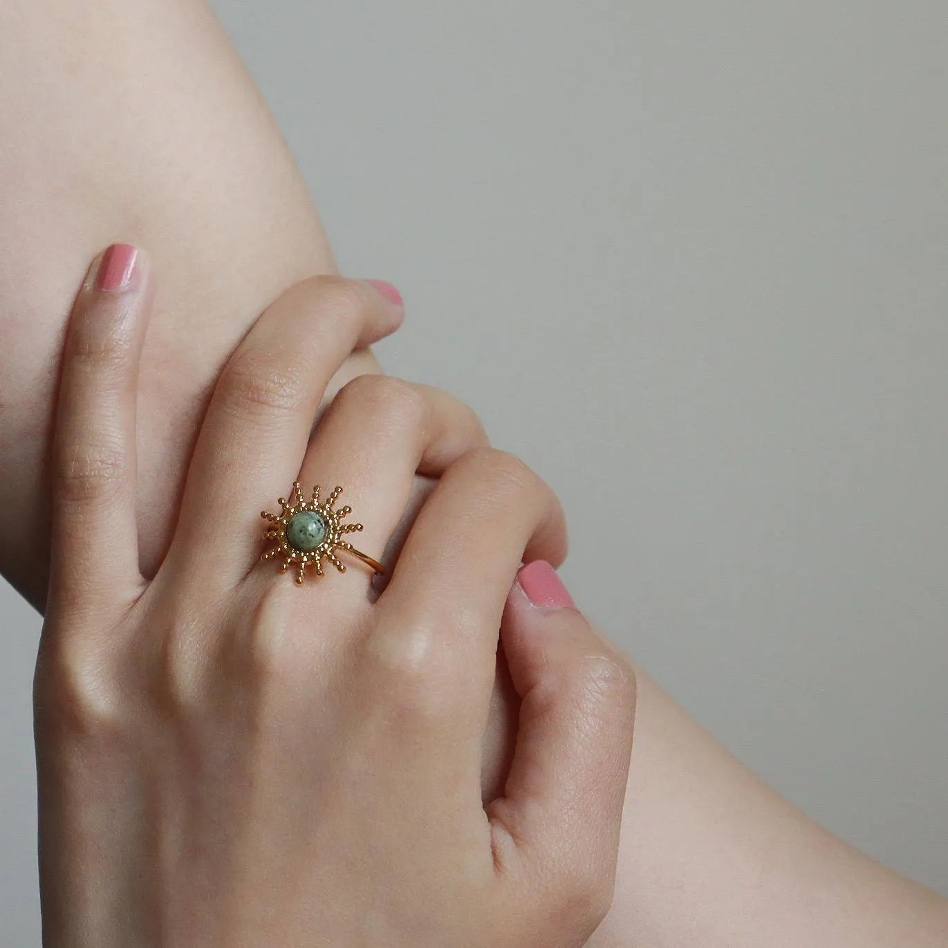 Sun Shaped Green Gemstone Ring