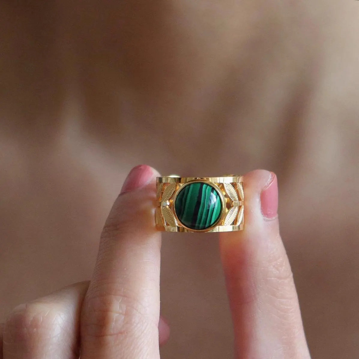 Vintage Green Gemstone Leaf Ring