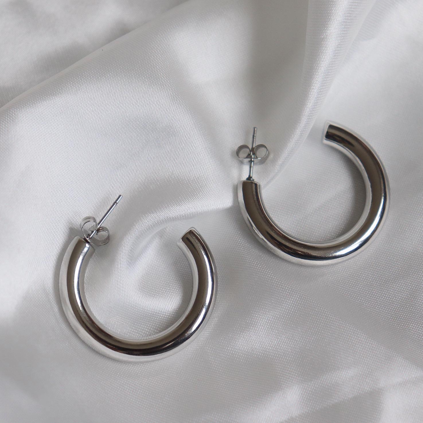 Silver Medium Hoop Earrings