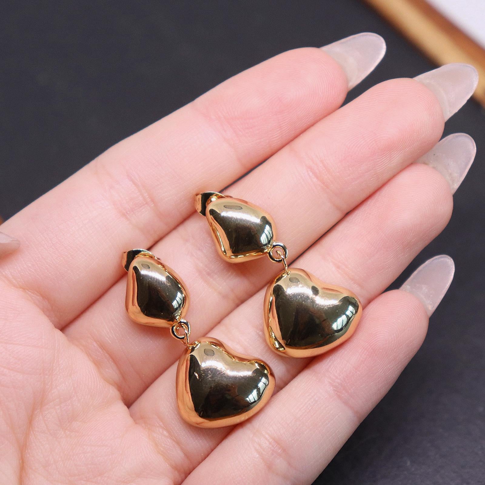 Dangling Heart Drop Earrings