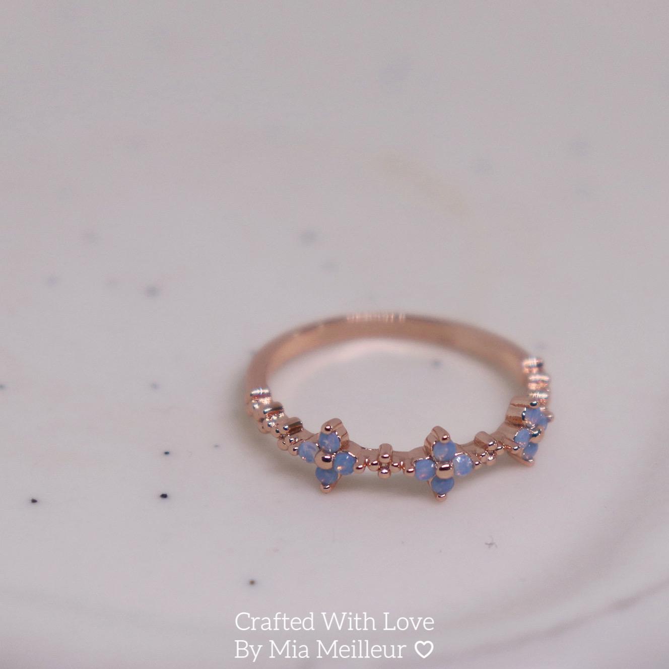 Dainty Flower Open Ring