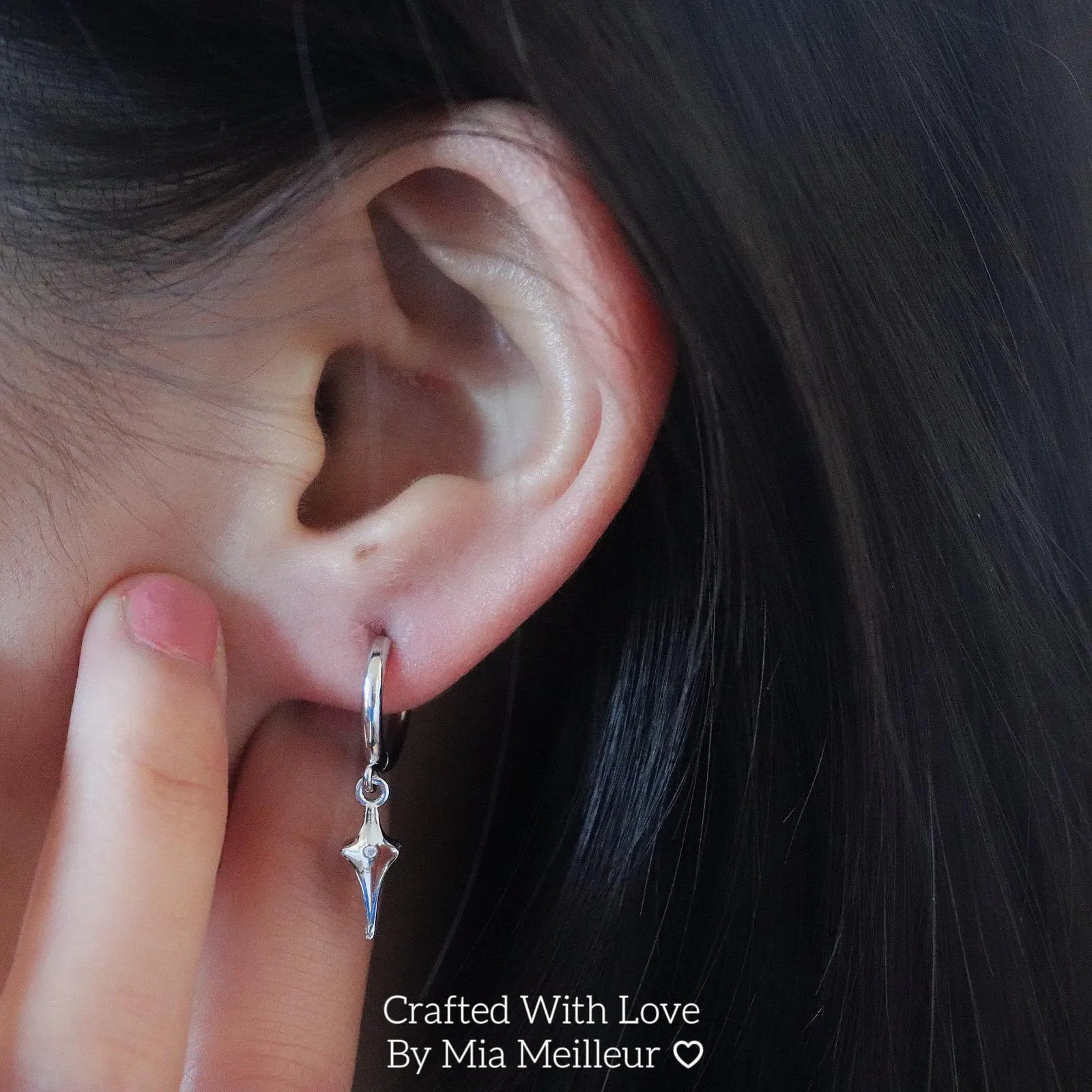 Dainty Star Hoop Earrings