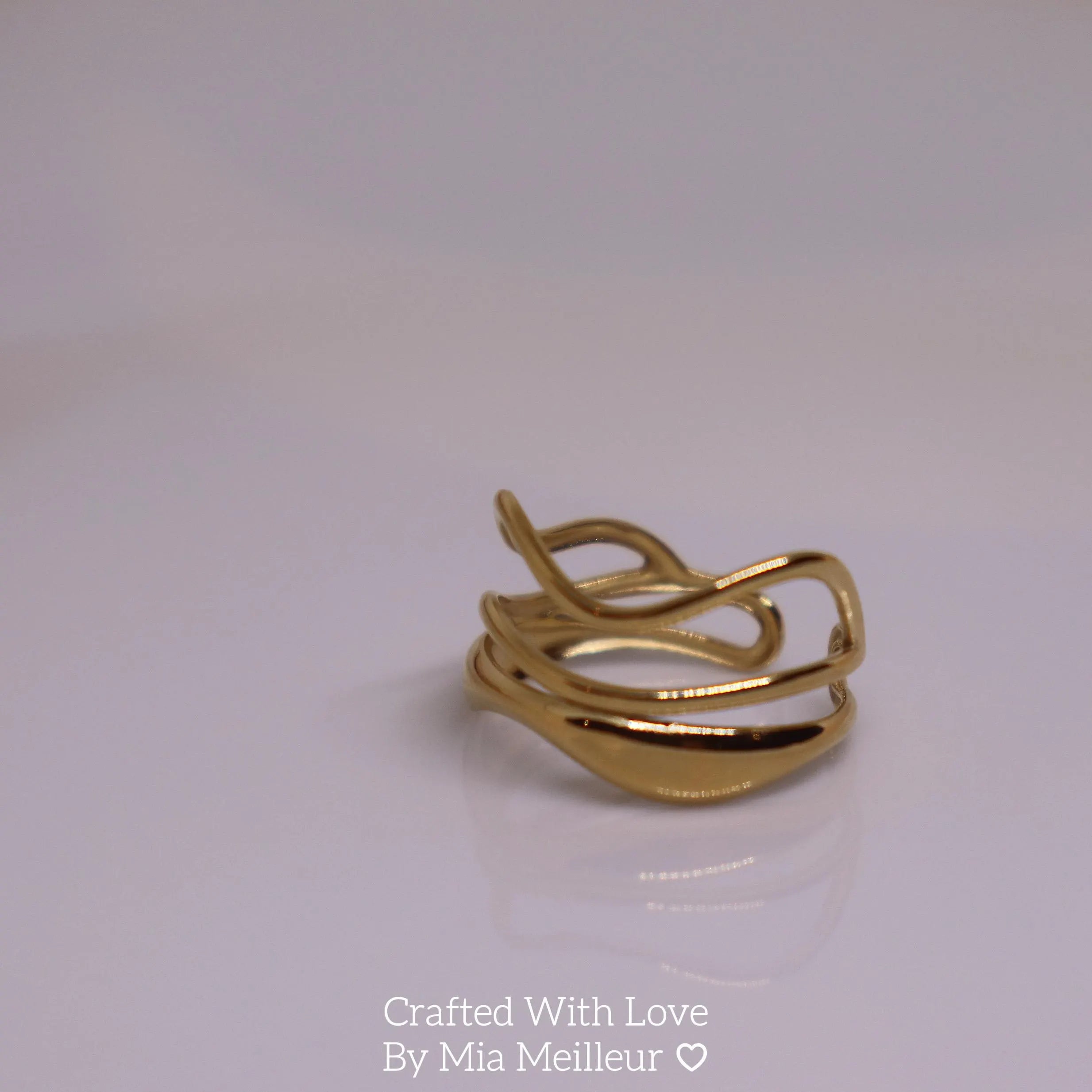 Abstract Wavy Gold Ring