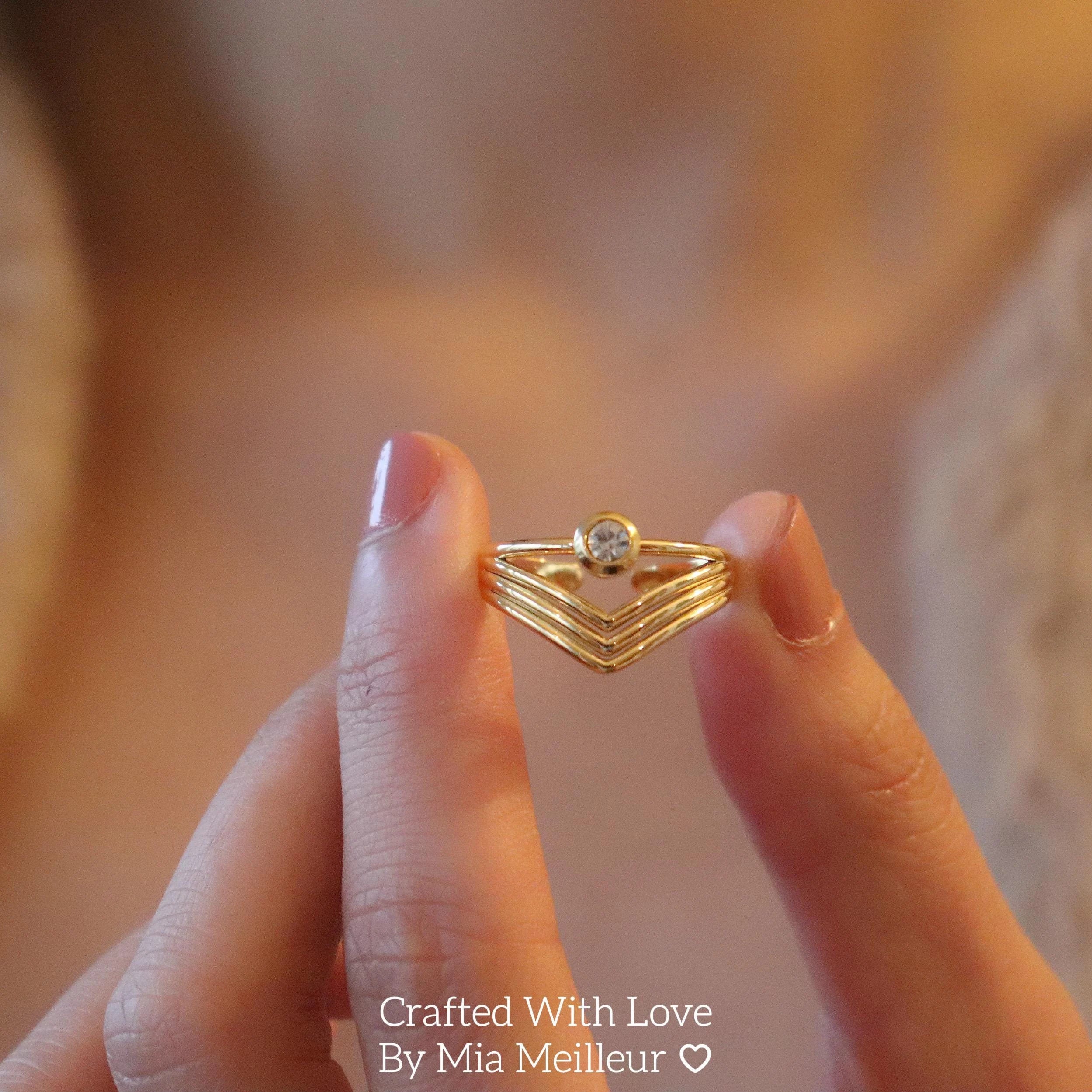 Gold Chevron Ring, Curved Art Deco Stacking Ring