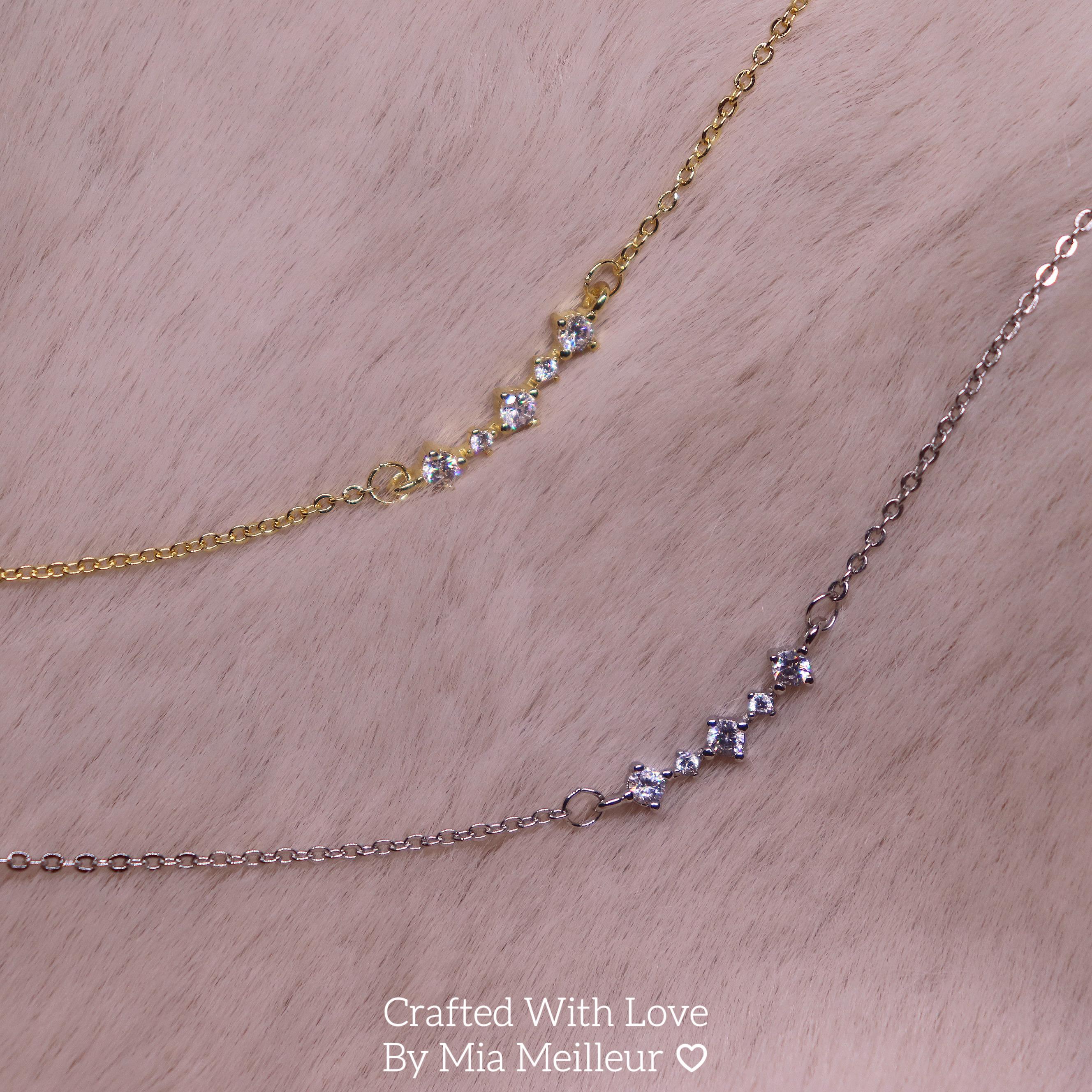 Minimalist Diamond Cluster Necklace