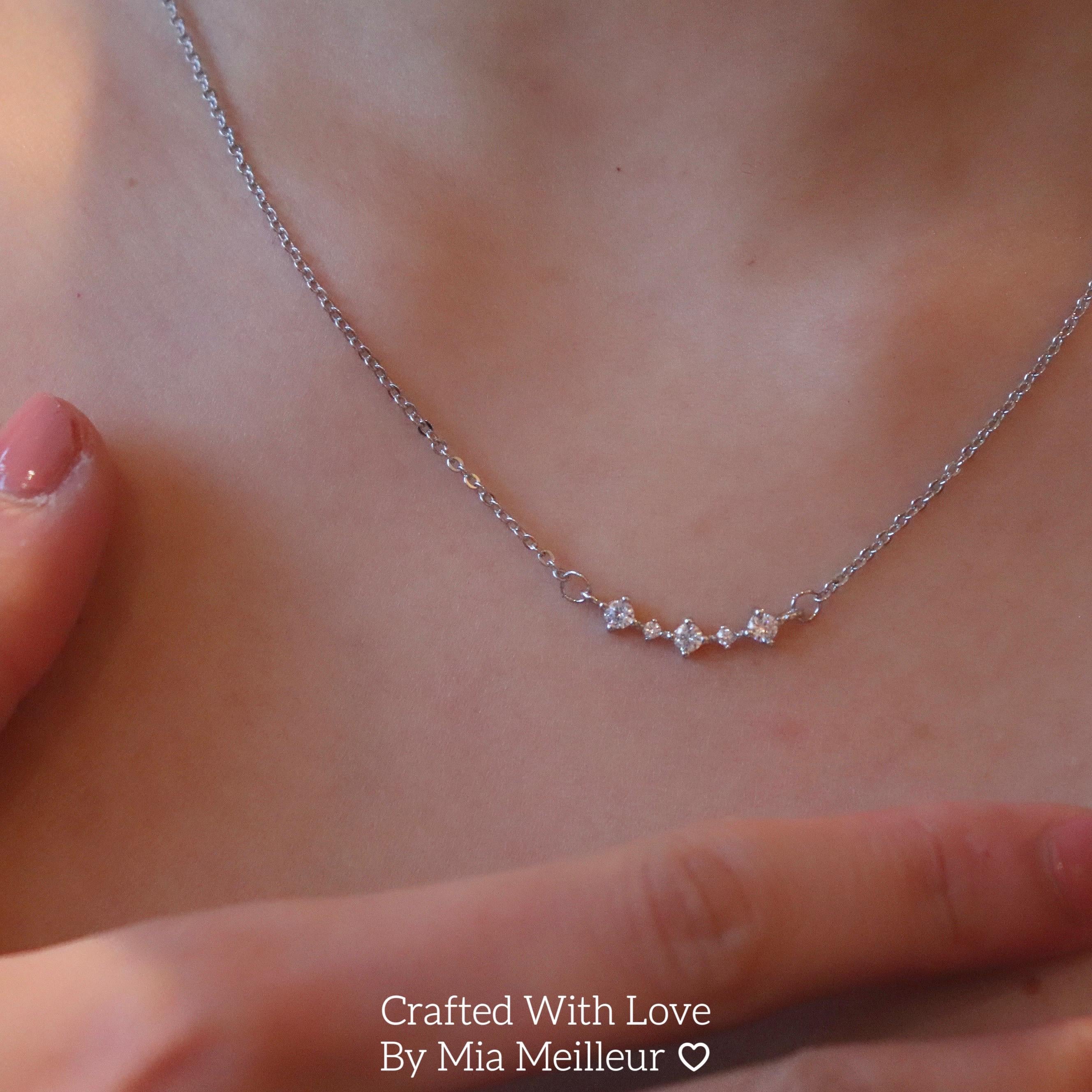Minimalist Diamond Cluster Necklace