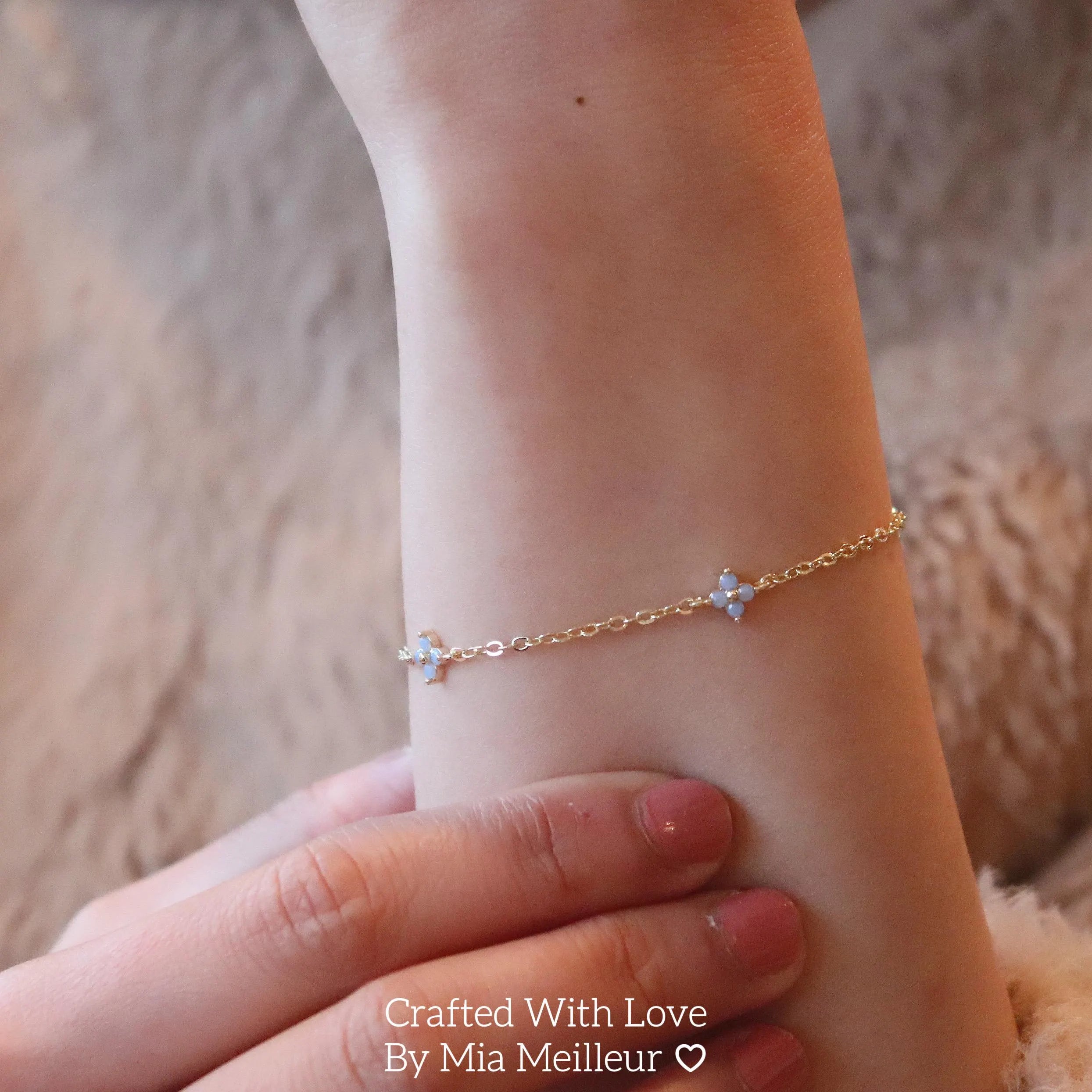 Dainty Blue Flower Bracelet