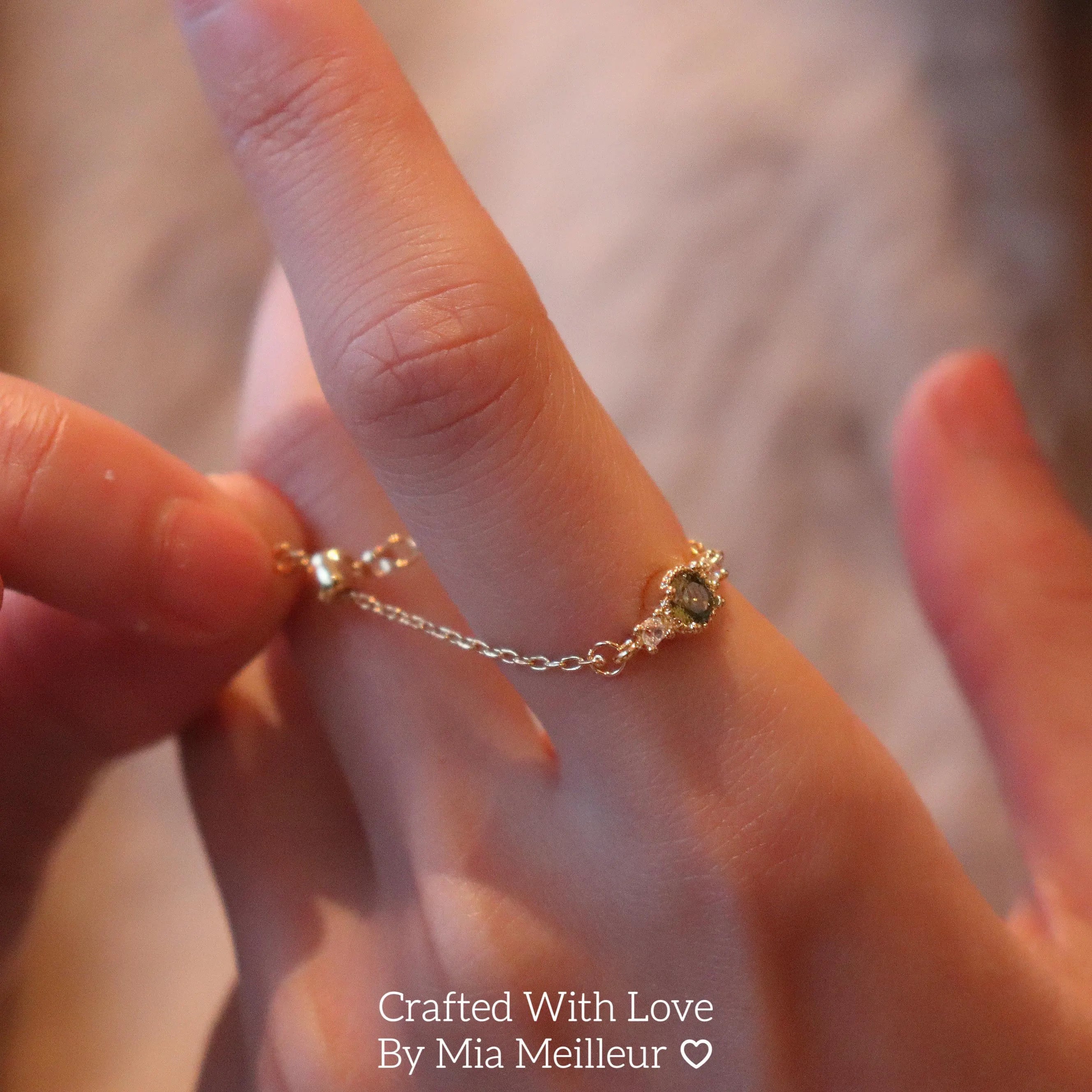Dainty Gold Chain Ring