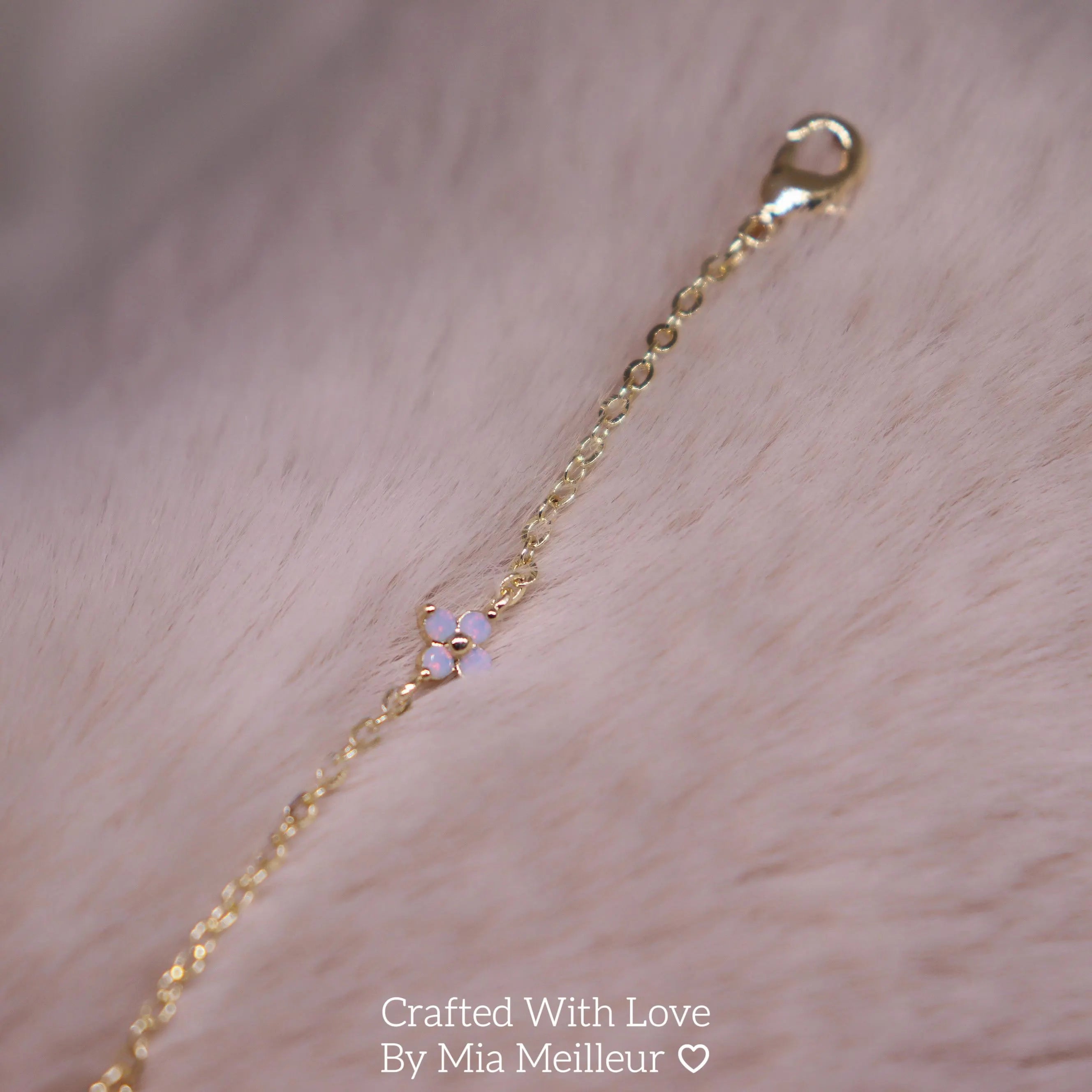 Dainty Blue Flower Bracelet