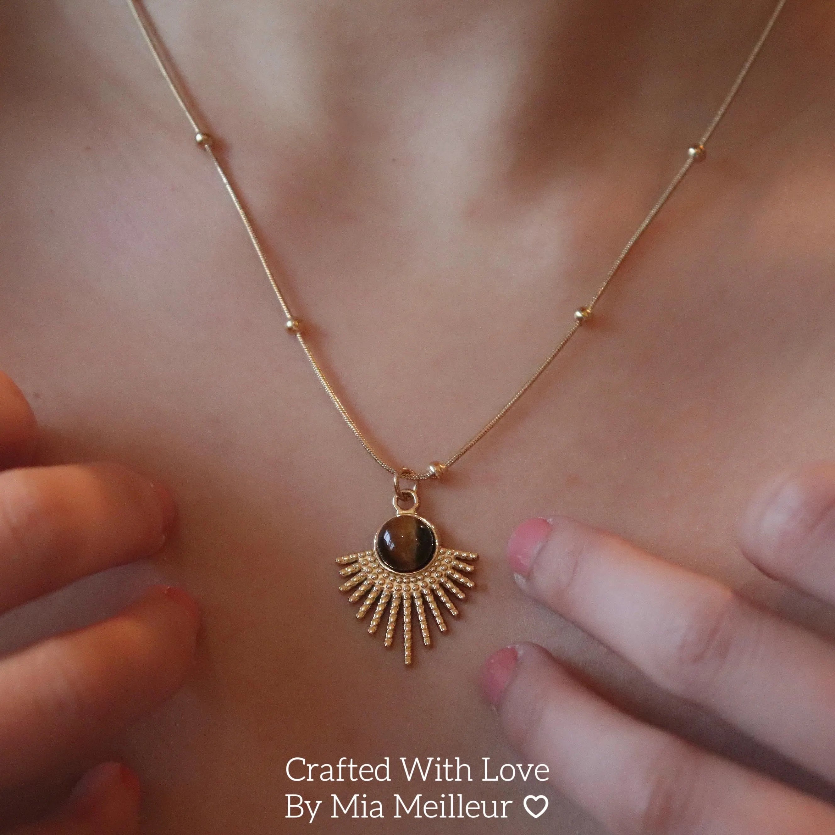 Vintage Sunburst Tiger’s Eye Necklace MN040