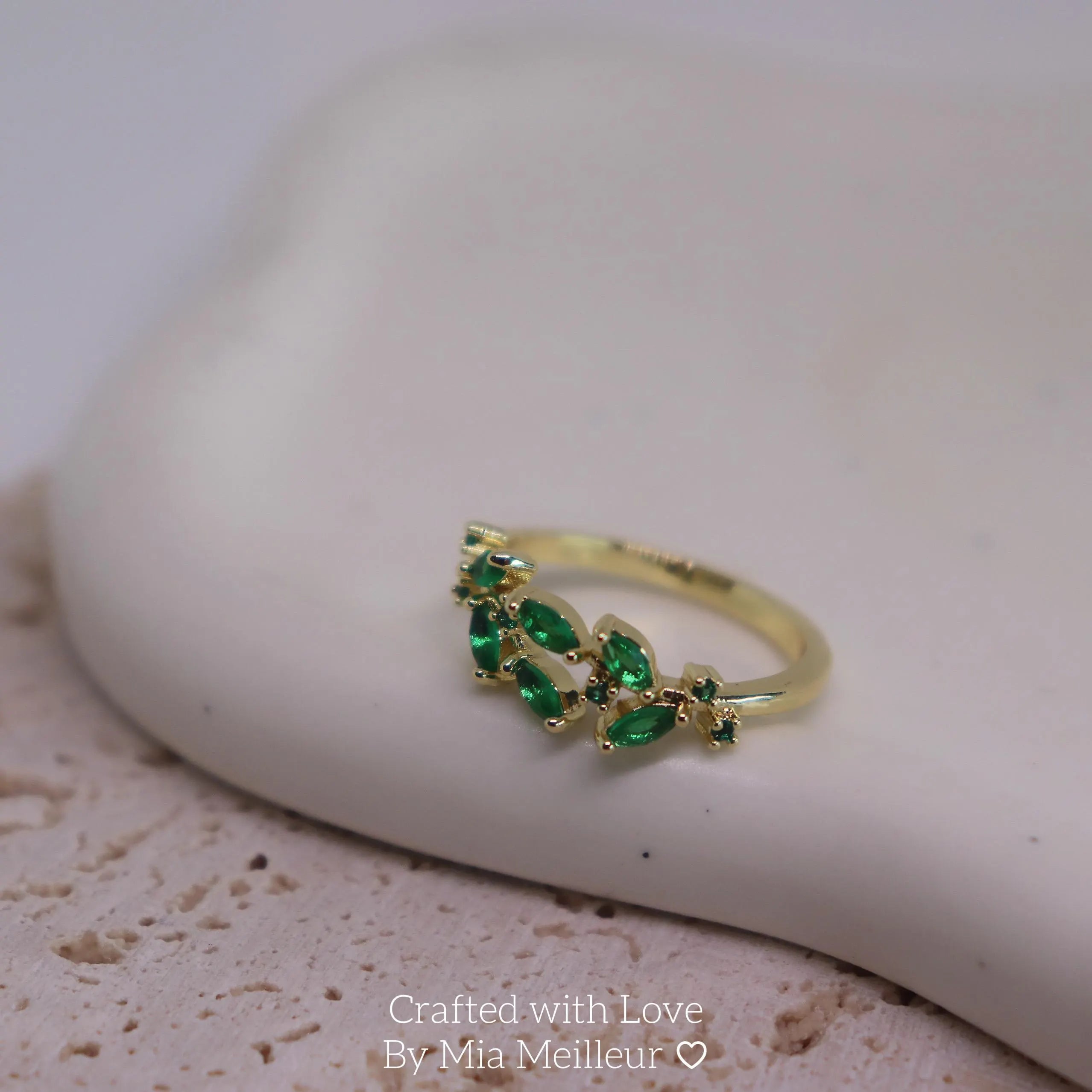 Dainty Emerald Leaf Open Ring