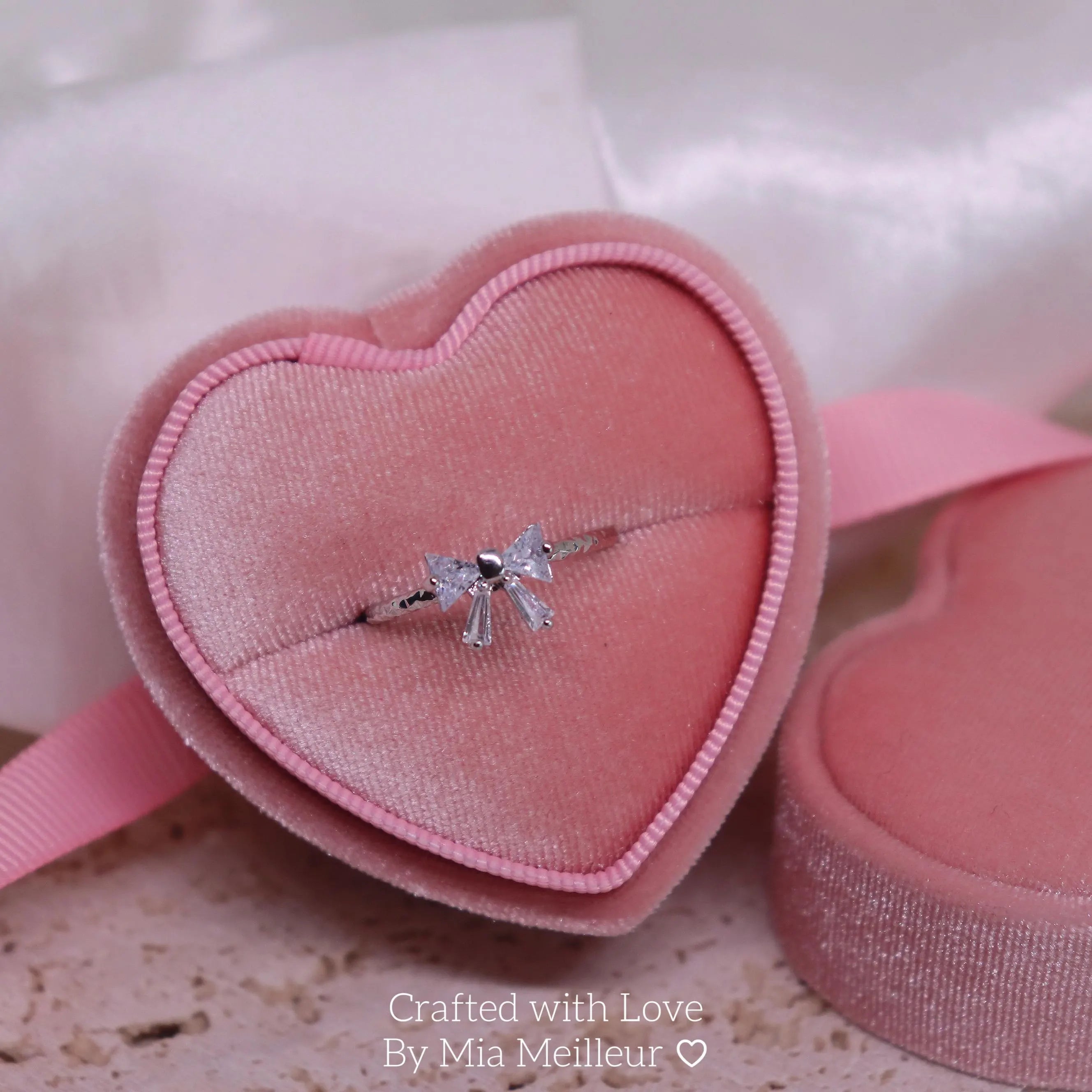Silver Ribbon Bow Ring MR001