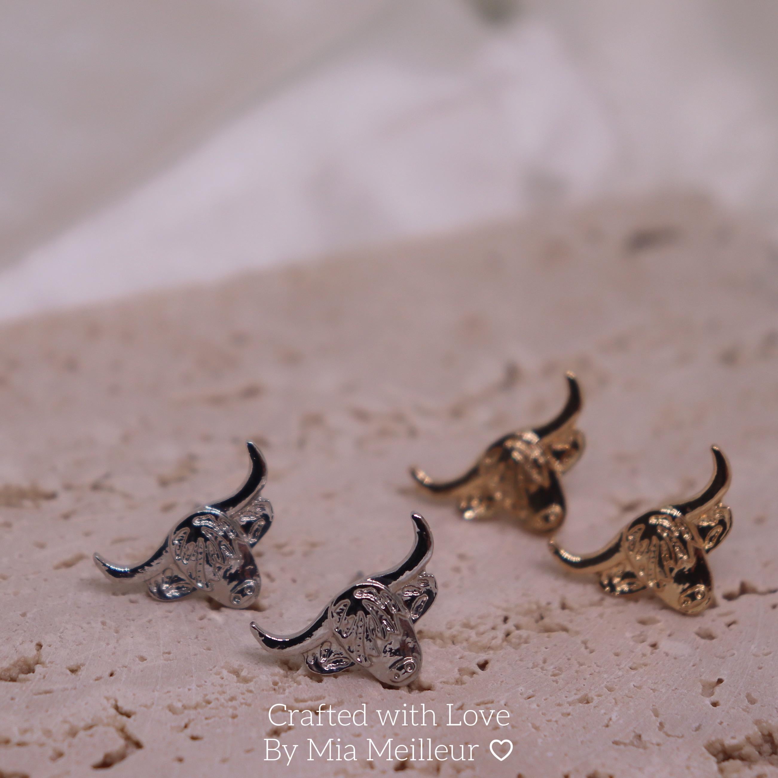 Highland Cow Stud Earrings