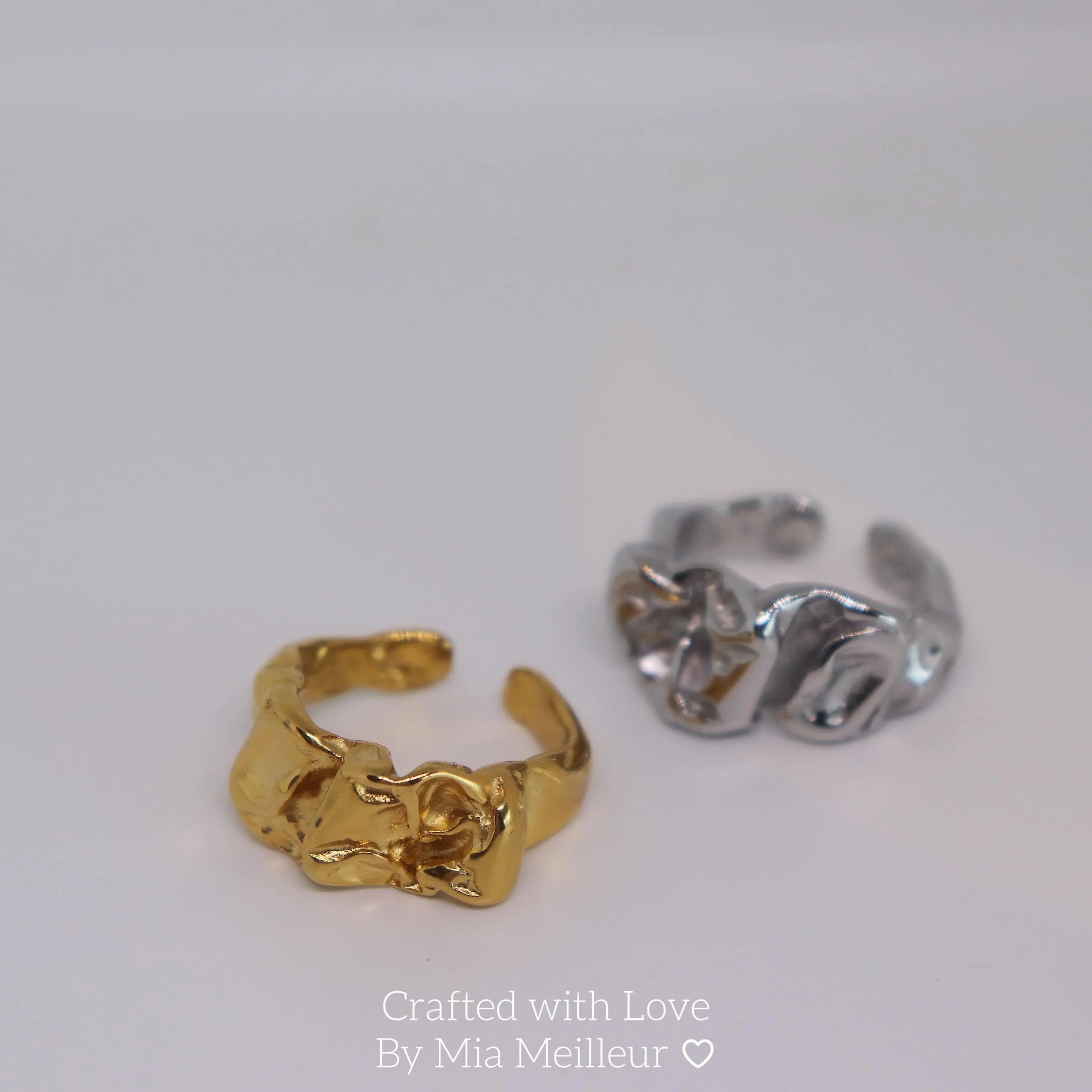 Abstract Textured Ring