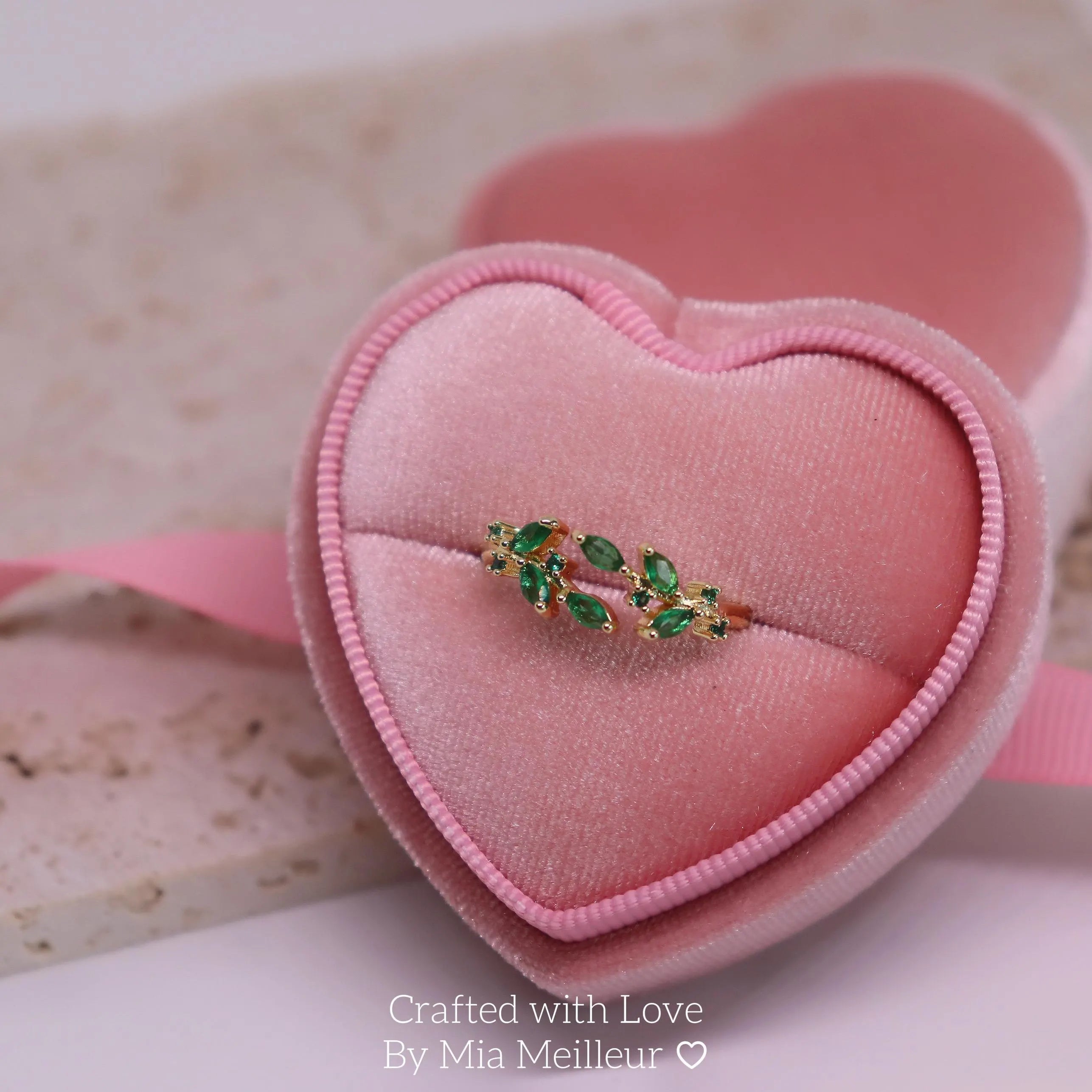 Dainty Emerald Leaf Open Ring