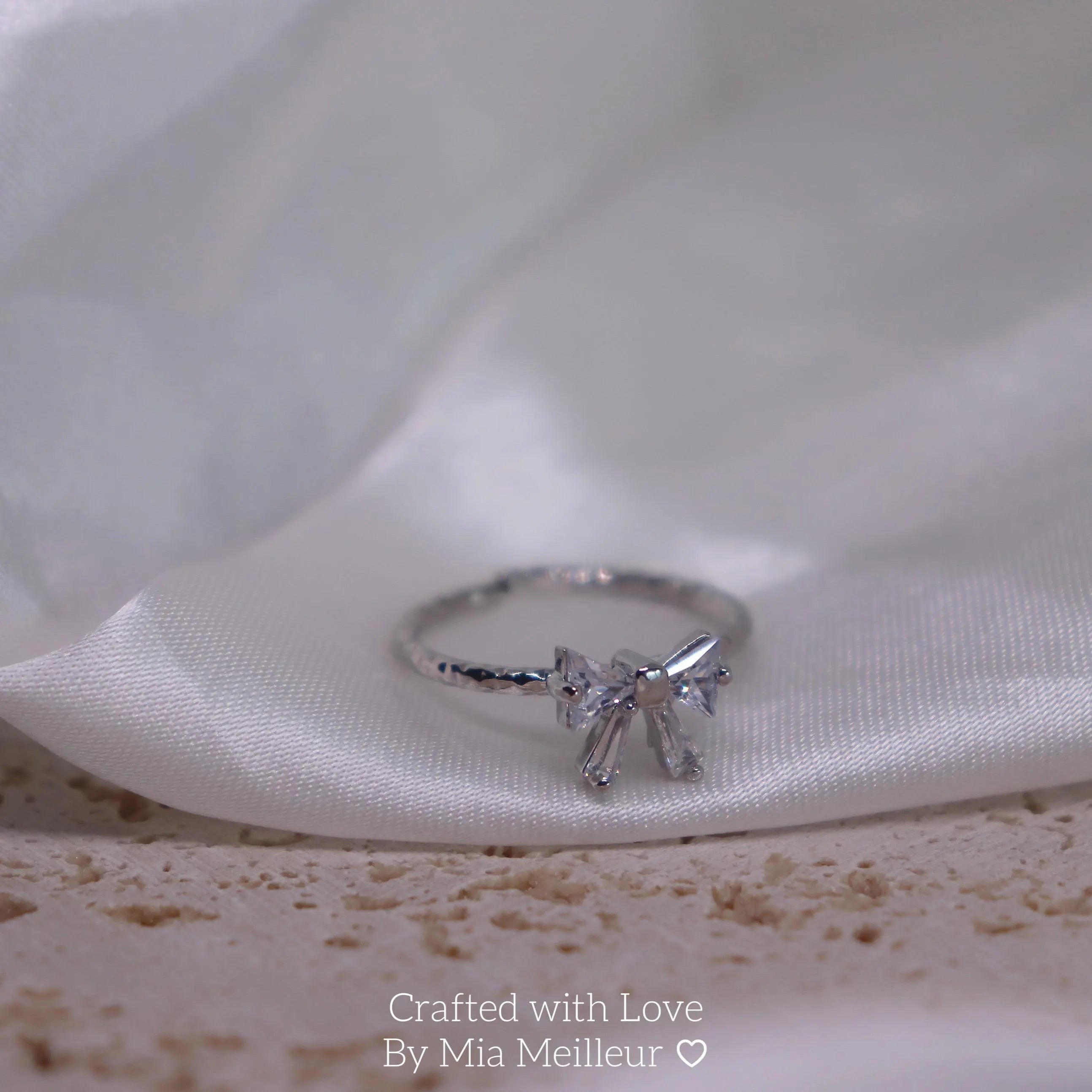 Silver Ribbon Bow Ring MR001