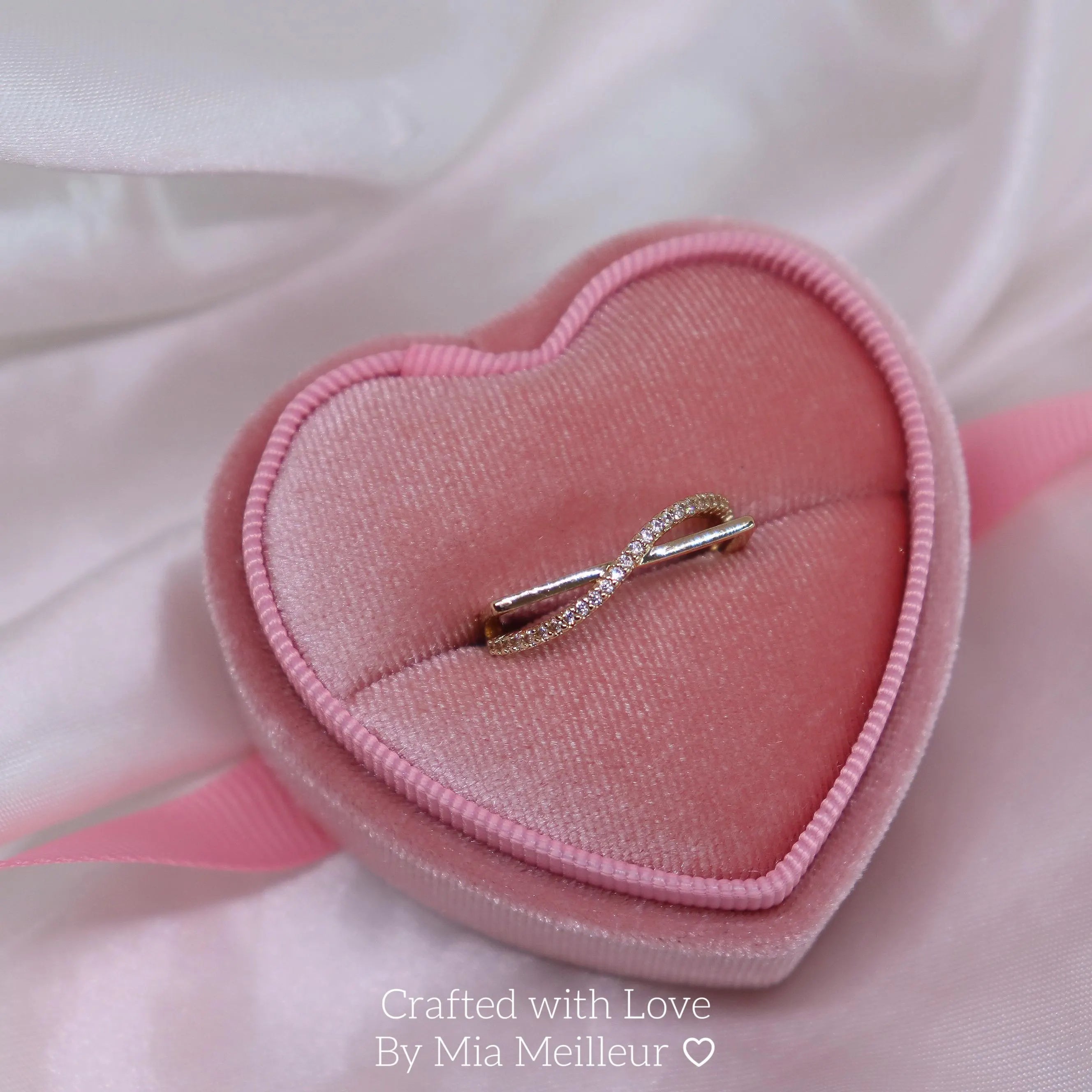 Delicate Flat Top Square Thin Diamond Ring MR010