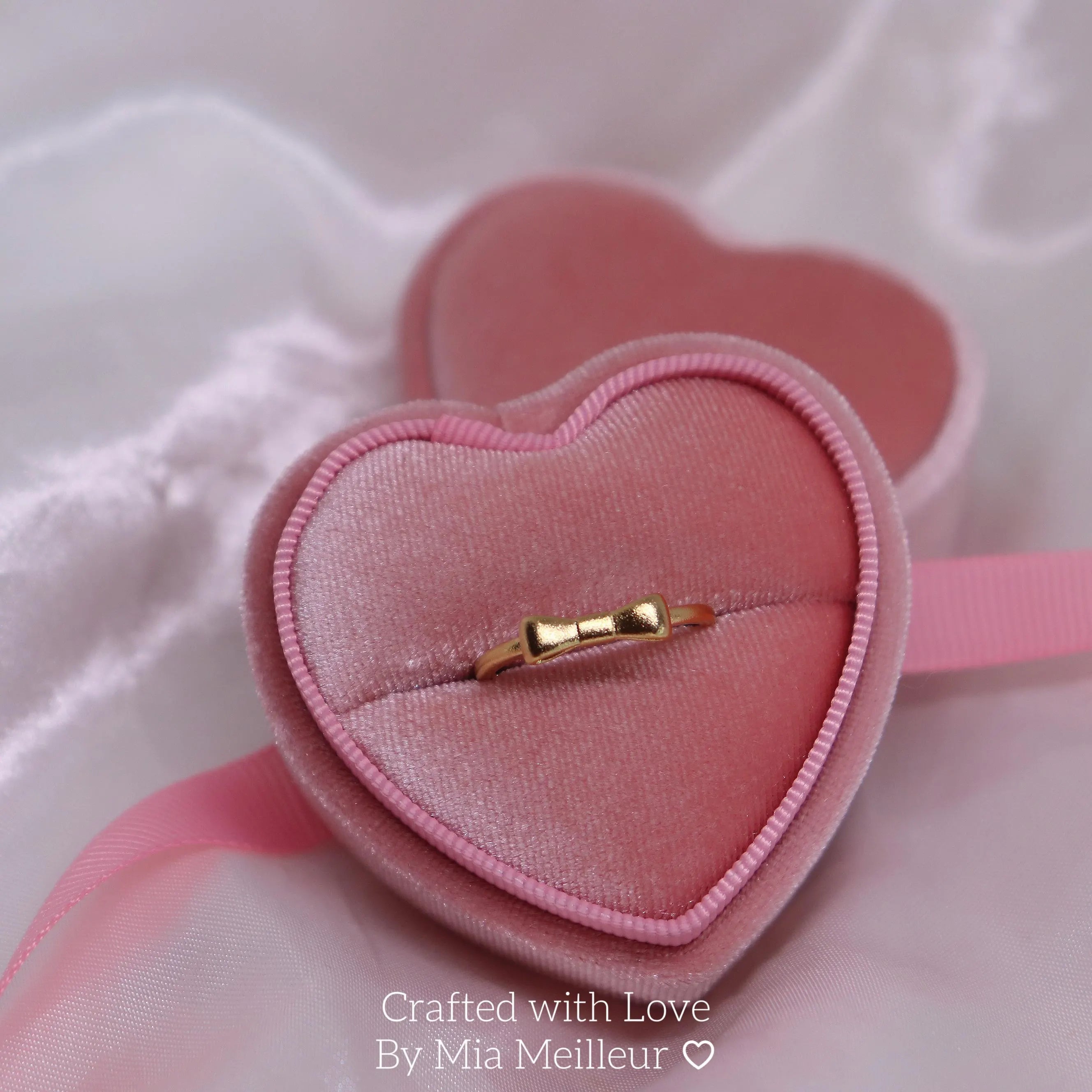 Gold Matt Brushed Bow Ring