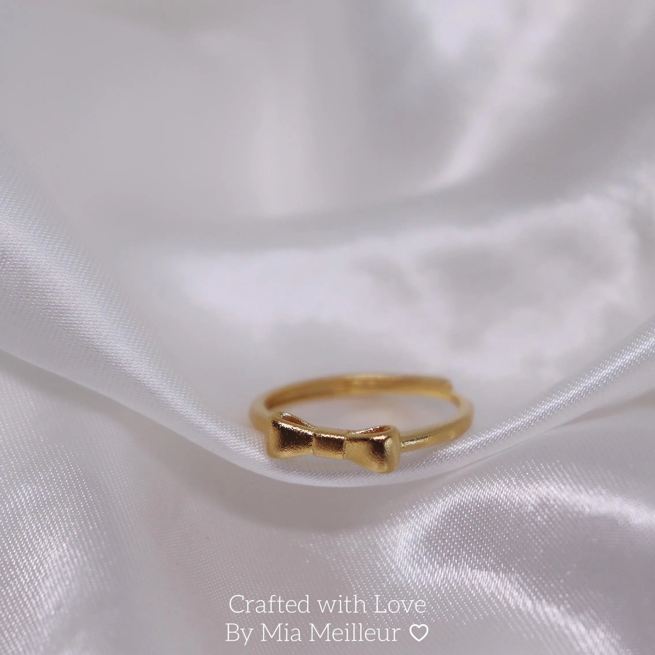Gold Matt Brushed Bow Ring