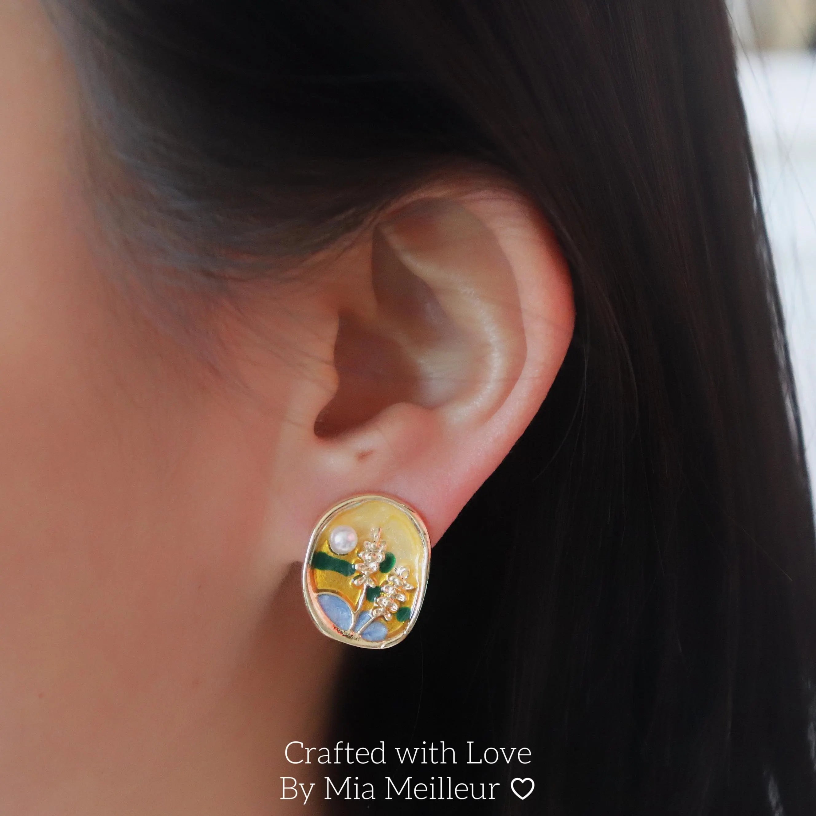 Baroque Flows Stud Earrings