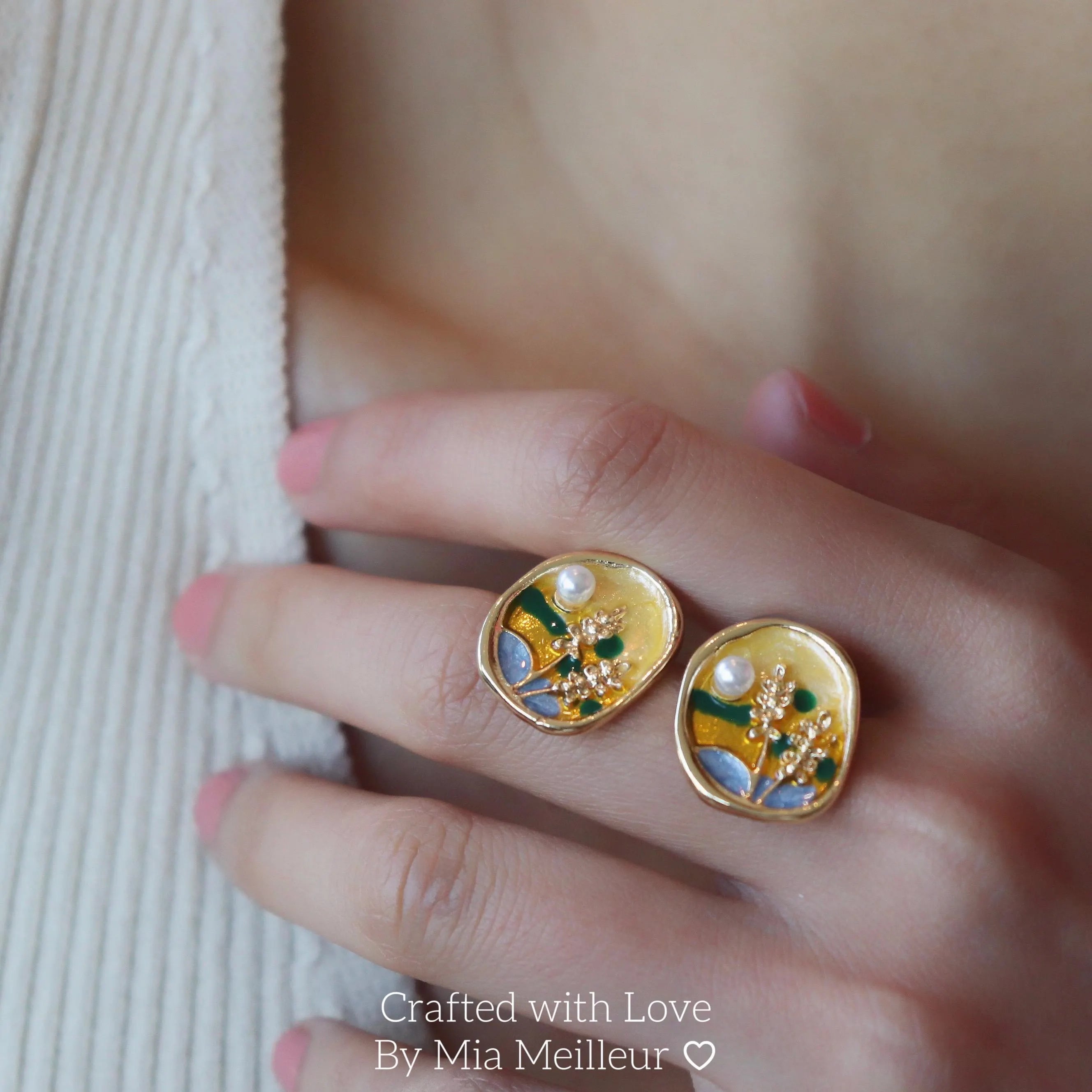 Baroque Flows Stud Earrings