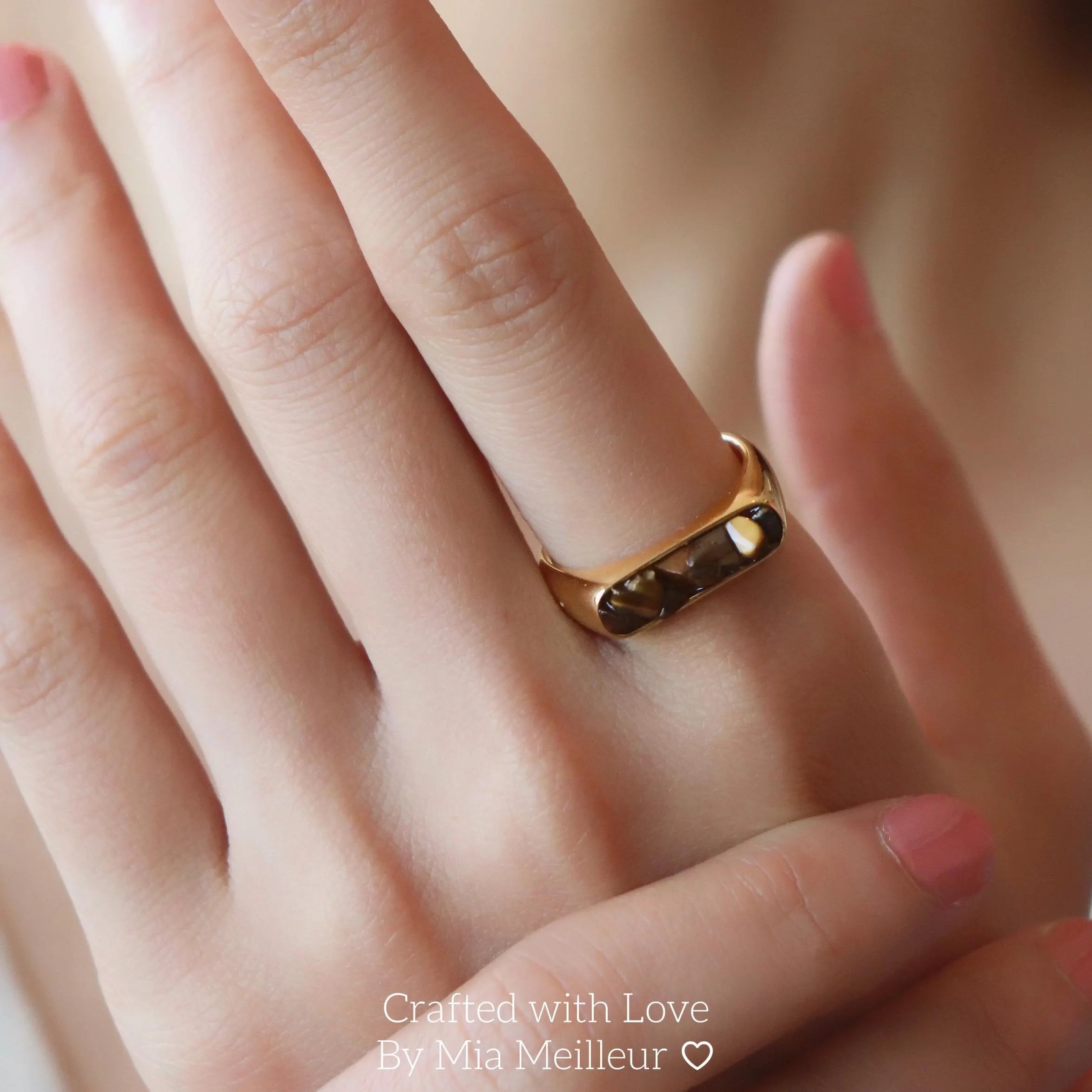 Tortoiseshell Resin Inlay Rin