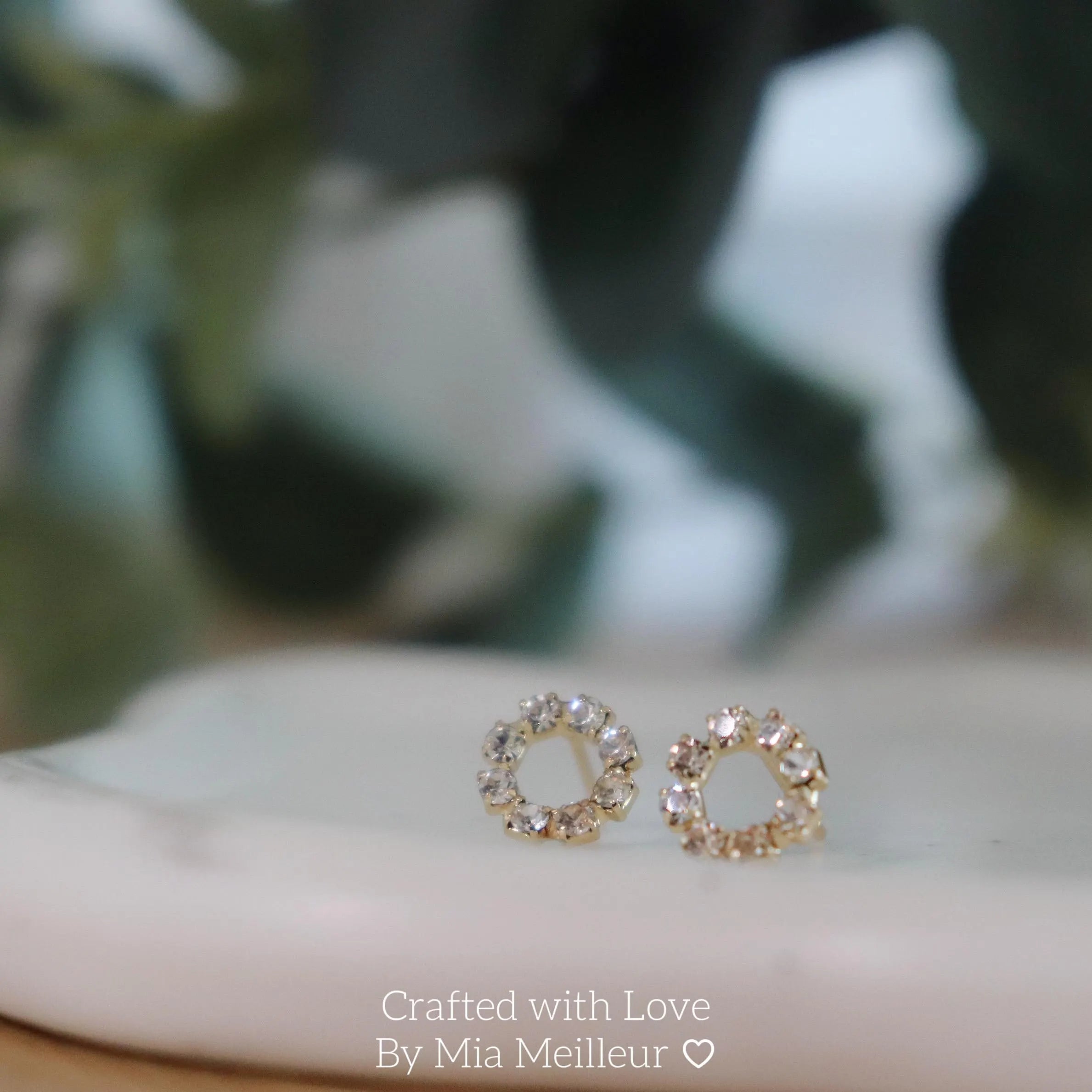 Dainty Pavé Circle Stud Earrings