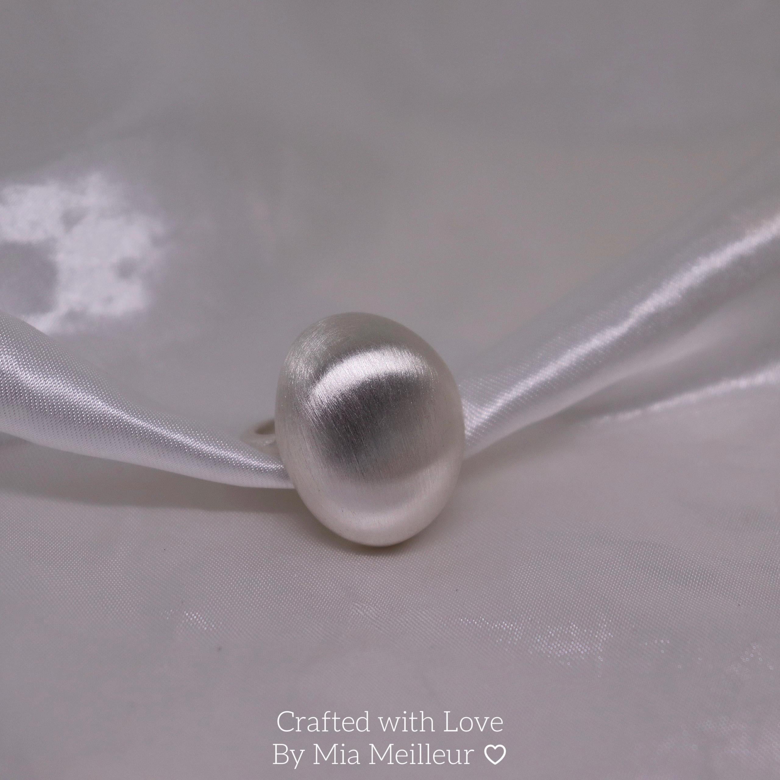 Brushed Dome Ring MR150