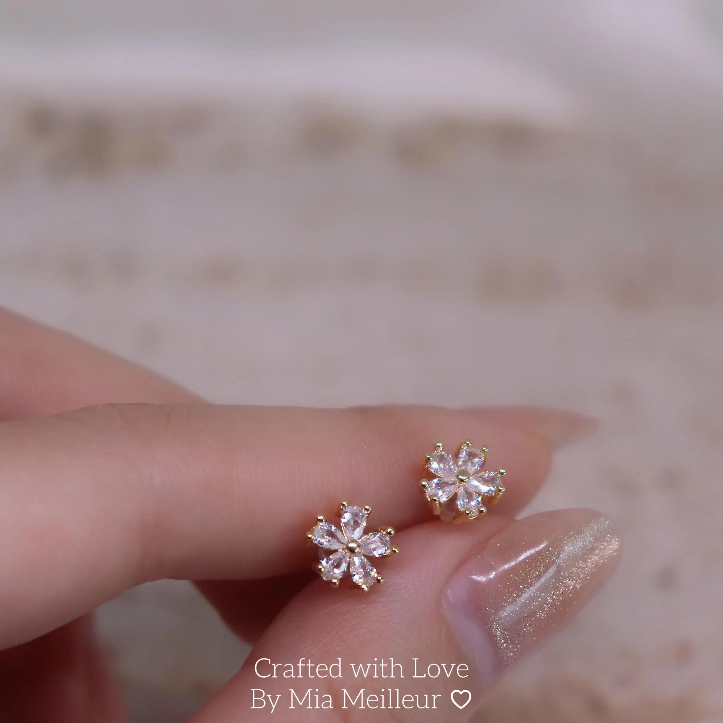 Dainty White Flower Stud Earrings